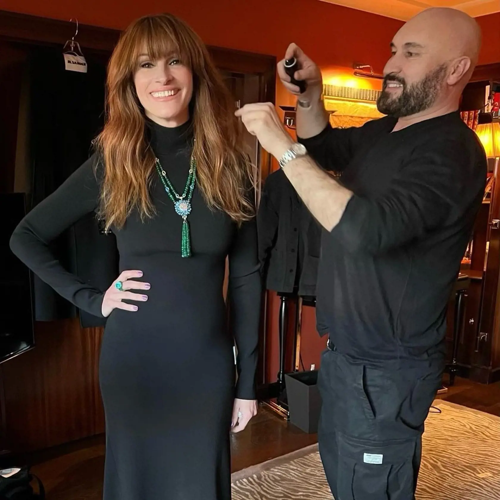 Julia Roberts s novou ofinkou a v šatách od Victorie Beckham