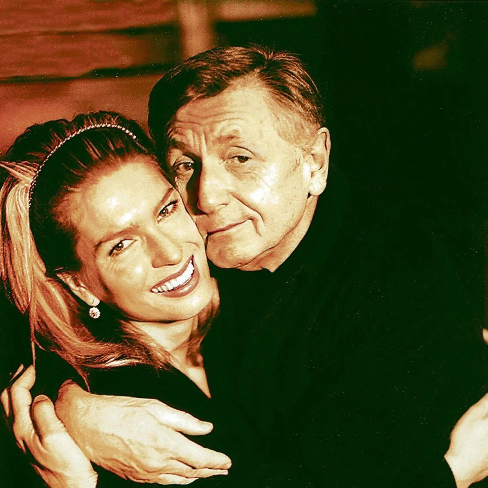 Olga Menzelová¡, Jiří­ Menzel