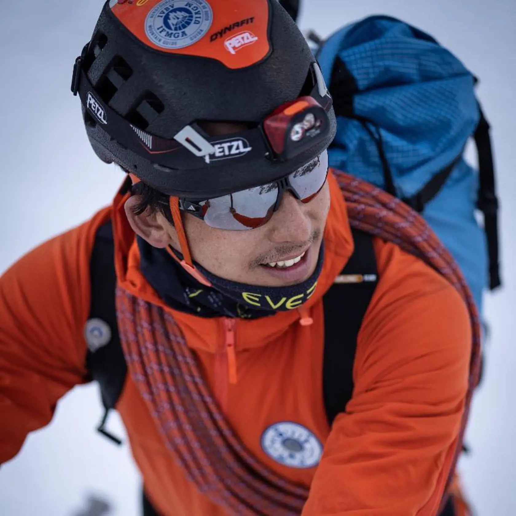 Aj Prakash Sherpa bol medzi statočnými chlapmi, ktorí šli do hlbín ľadovej trhliny pre telo Ondreja Húserku.