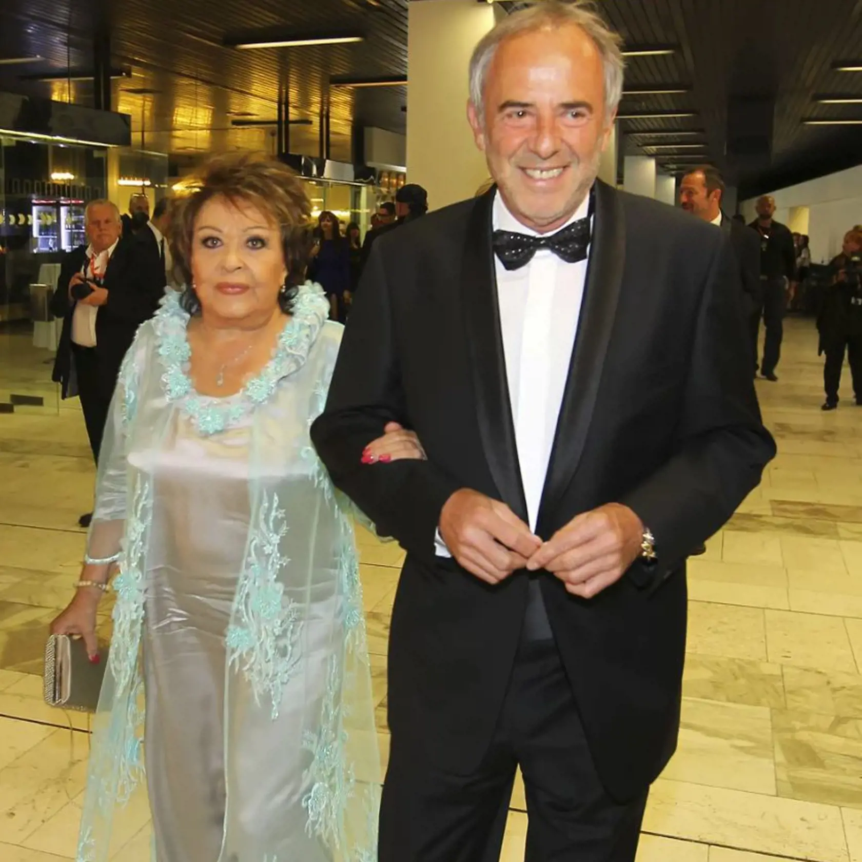 Jiřina Bohdalová s partnerom Ľubomírom Fockom, ktorý ju roky sprevádzal na rôznych spoločenských akciách.