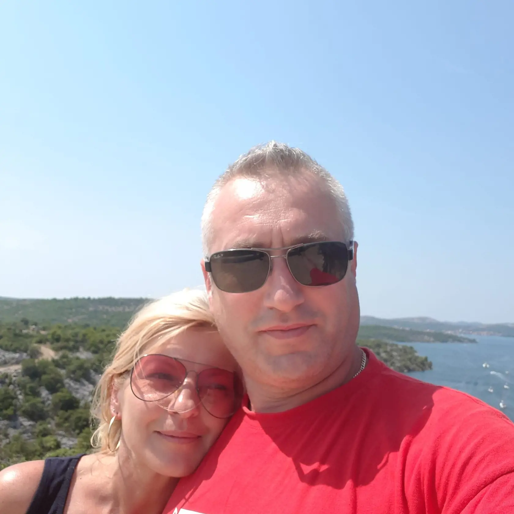 Manželov Libiakovcov hodnotia miestni ako skvelý pár, ktorý si navzájom pomáhal  a podporoval sa navzájom.