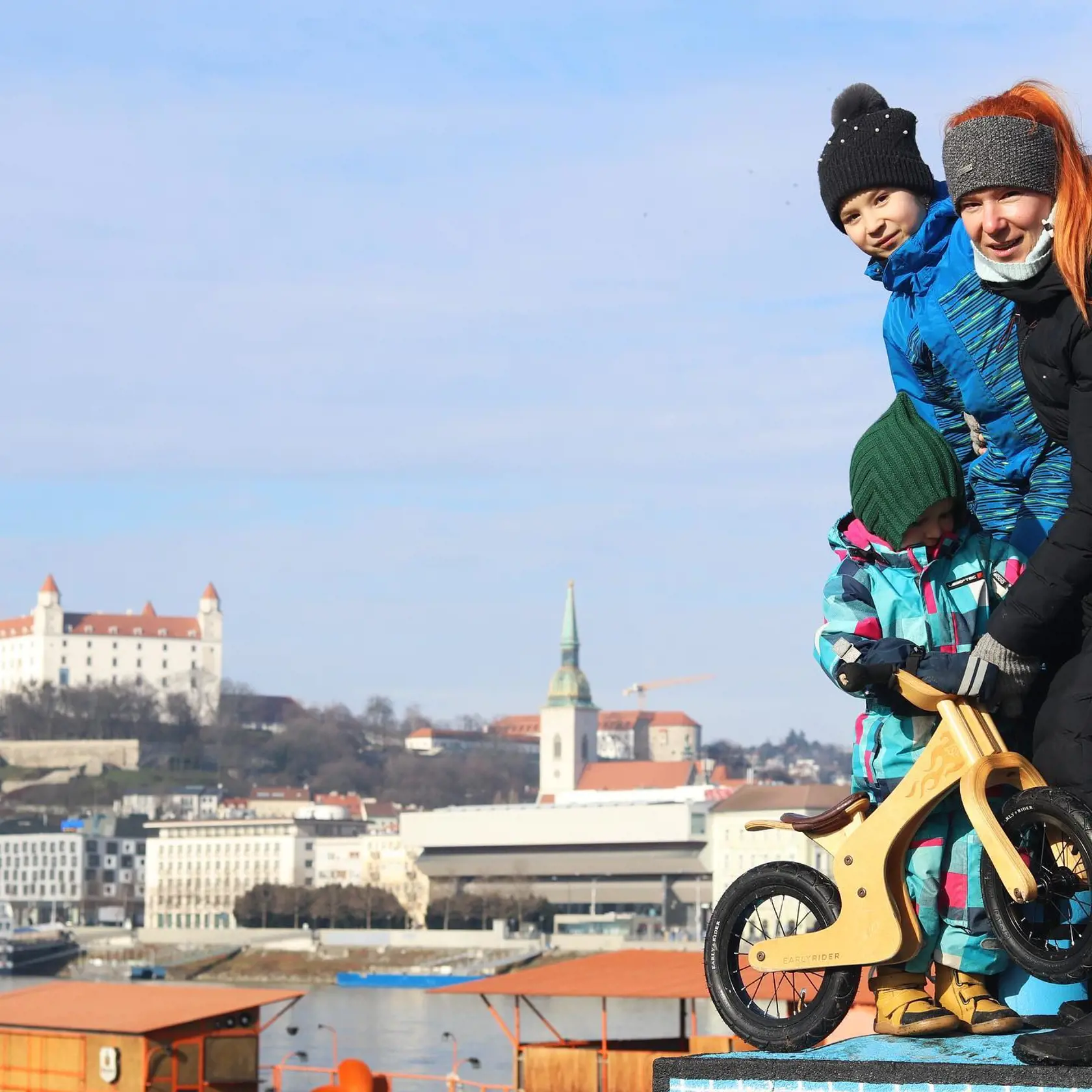 Anika a Kryštof sú dynamická dvojica. Mame Helene akoby z oka vypadli.