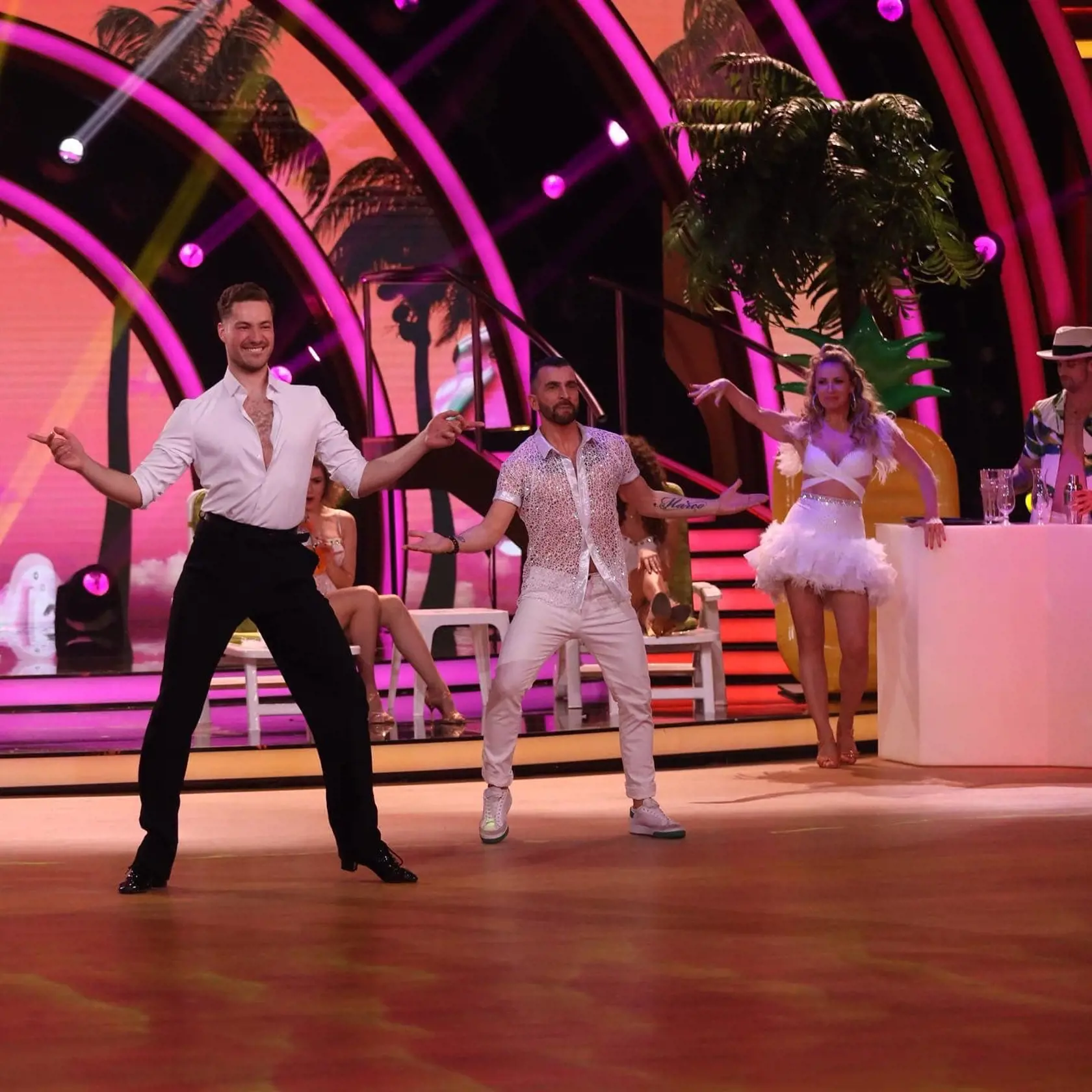 6. kolo Let's Dance: Na snímke vystúpenie Diany Mórovej.