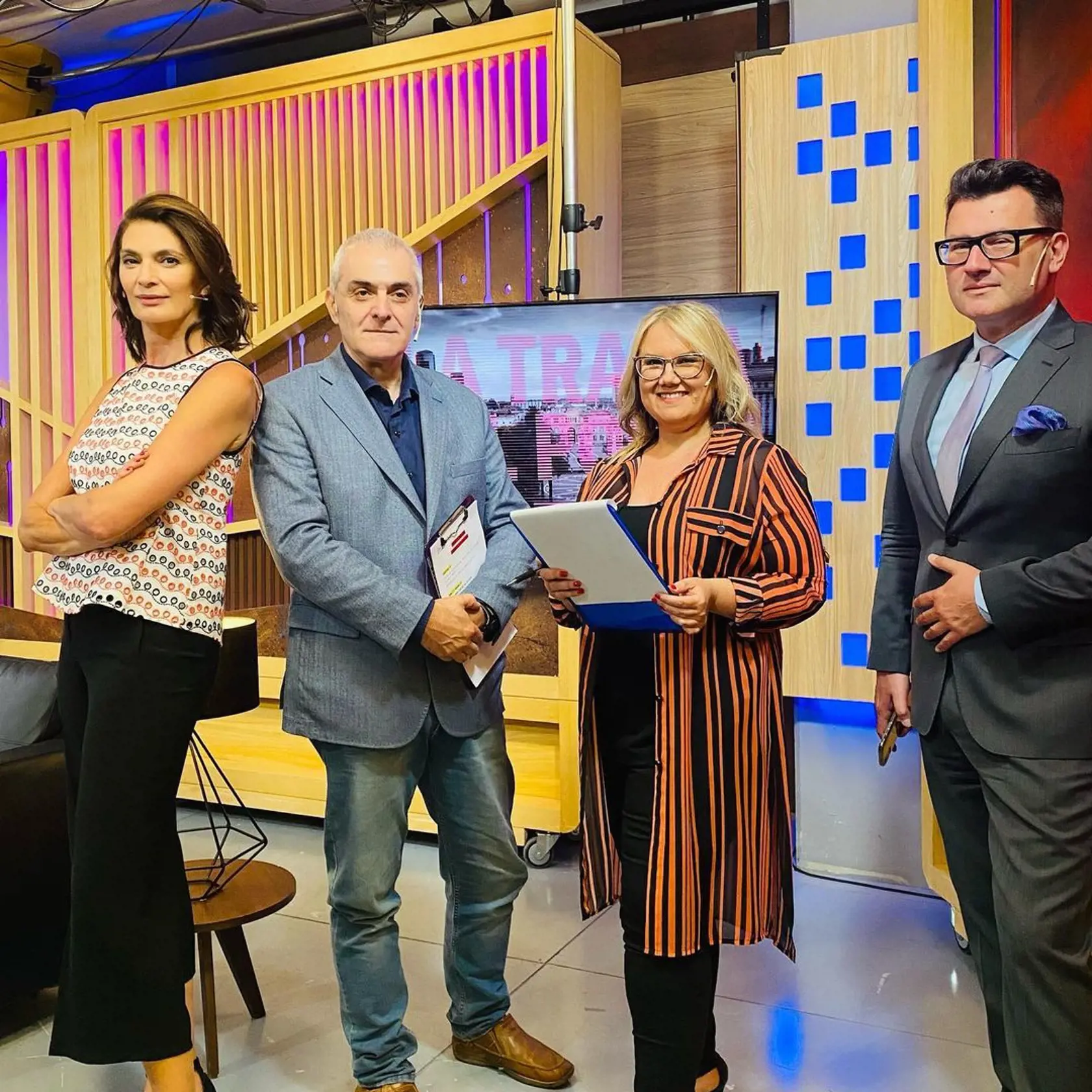 Mariana Arias (55) – Andrea
Mariana je obrovským multitalentom. V 90. rokoch patrila k argentínskym top modelkám, okrem toho je aj úspešnou herečkou a žurnalistkou.