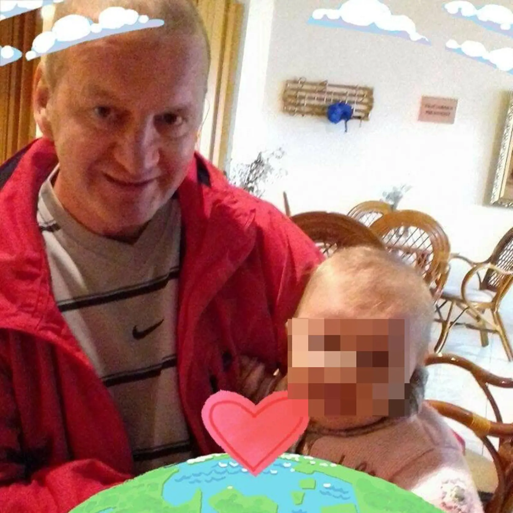 Nebohý päťdesiatnik Ivan pracoval v penzióne Dolinka v miestnej časti Gápeľ vo Valaskej Belej ako čašník. Bol rozvedený, mal malú 7-ročnú dcérku, ktorá bola jeho životom. V piatok ho našli mŕtveho vo vírivke pri penzióne aj so ženou v jeho veku s ktorou mal začínajúci vzťah.