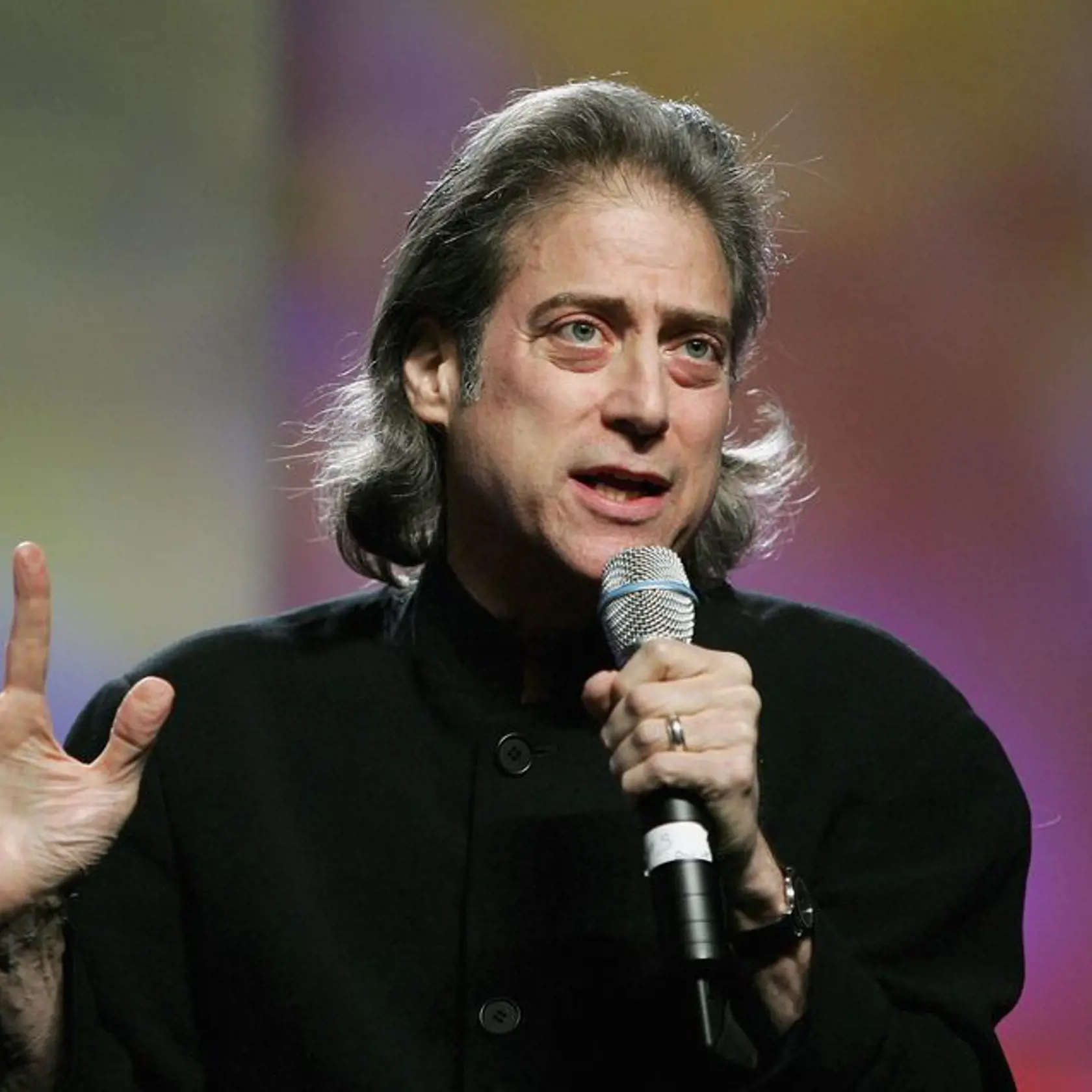 Zomrel americký "mrzutý komik" Richard Lewis