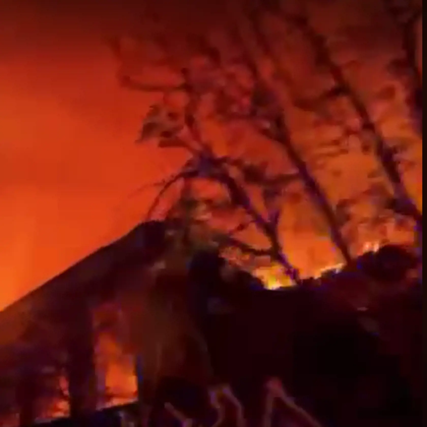 V bratislavskej Rači horela budova bývalého Matadoru