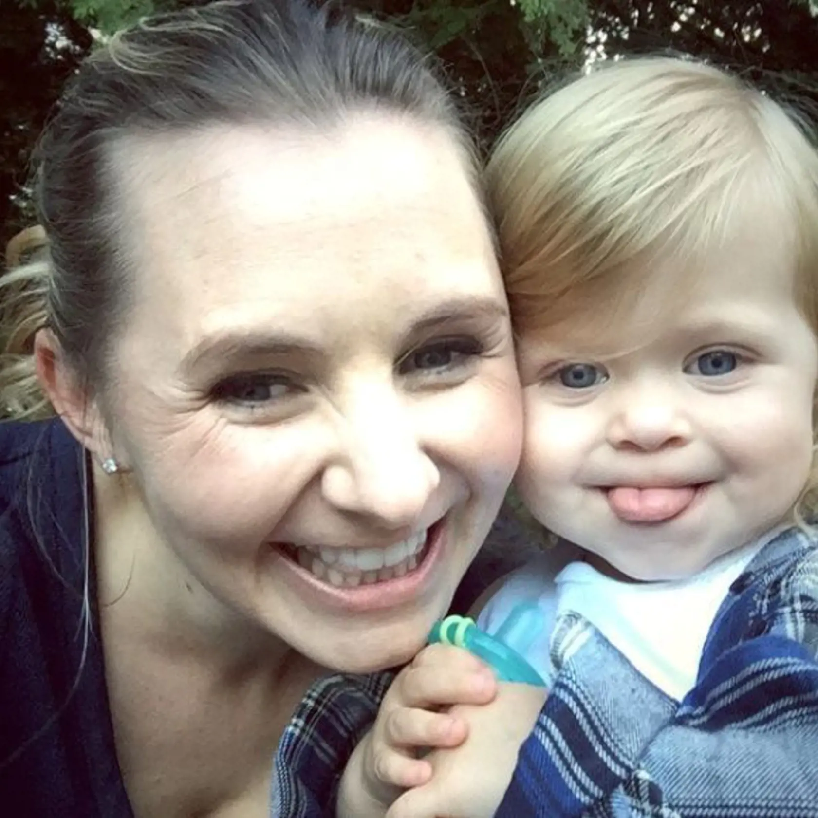 Lucy zo seriálu V siedmom nebi si svoju úlohu mamičky užíva. 