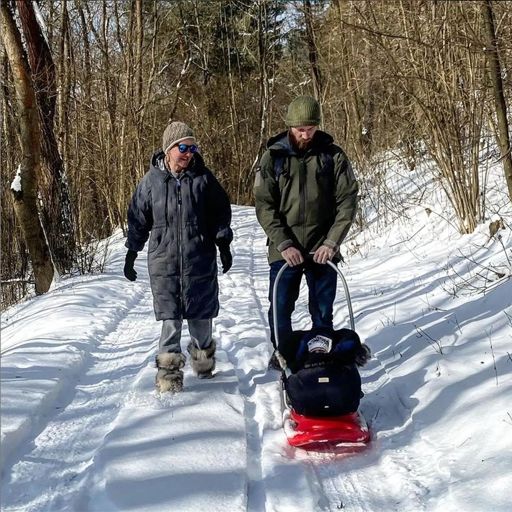 Vendula Pizingerová sa teší zo svojho synčeka. Jej malý princ rastie ako z vody!