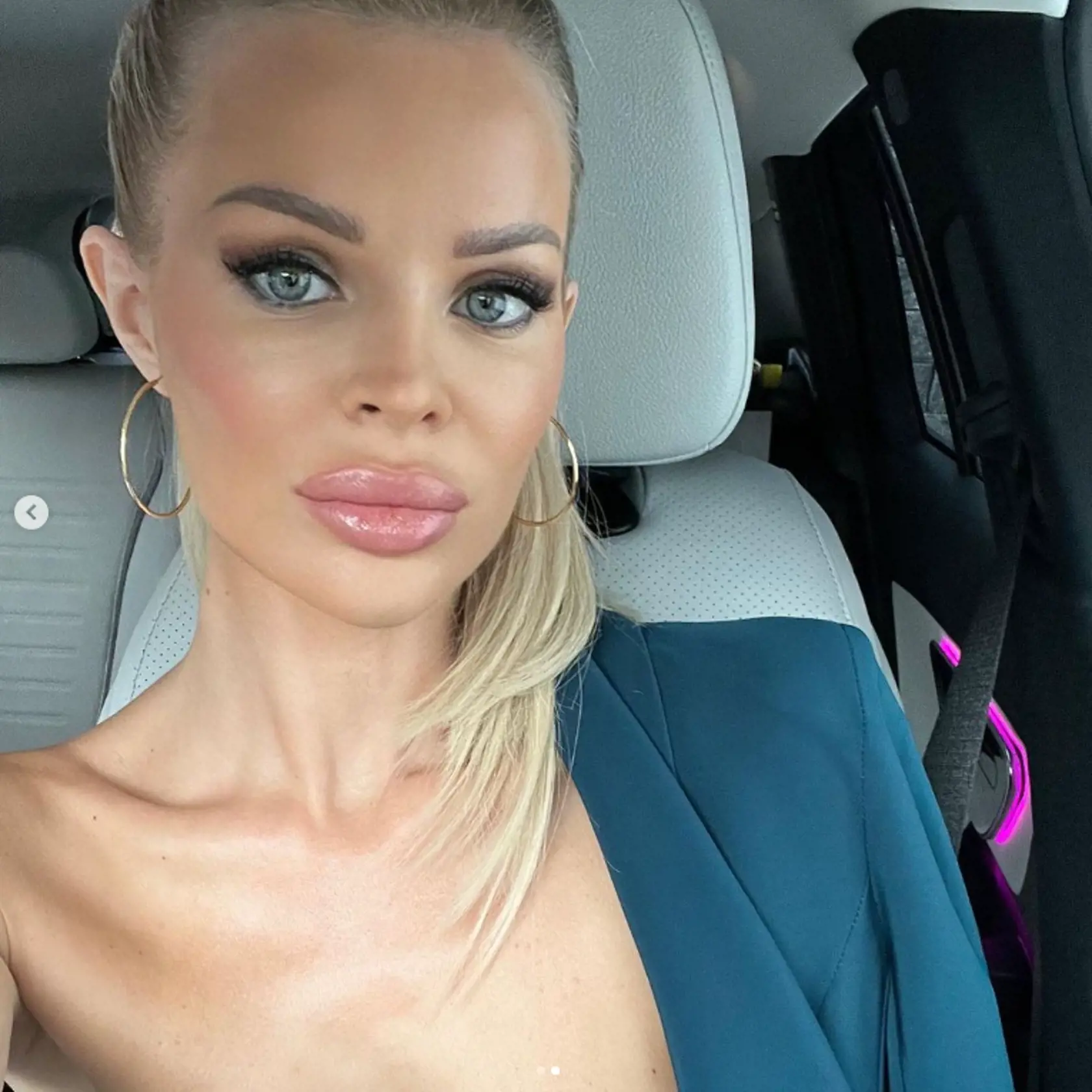 Podľa tejto fotky vytvorila aplikácia Silvii podobu s Barbie.