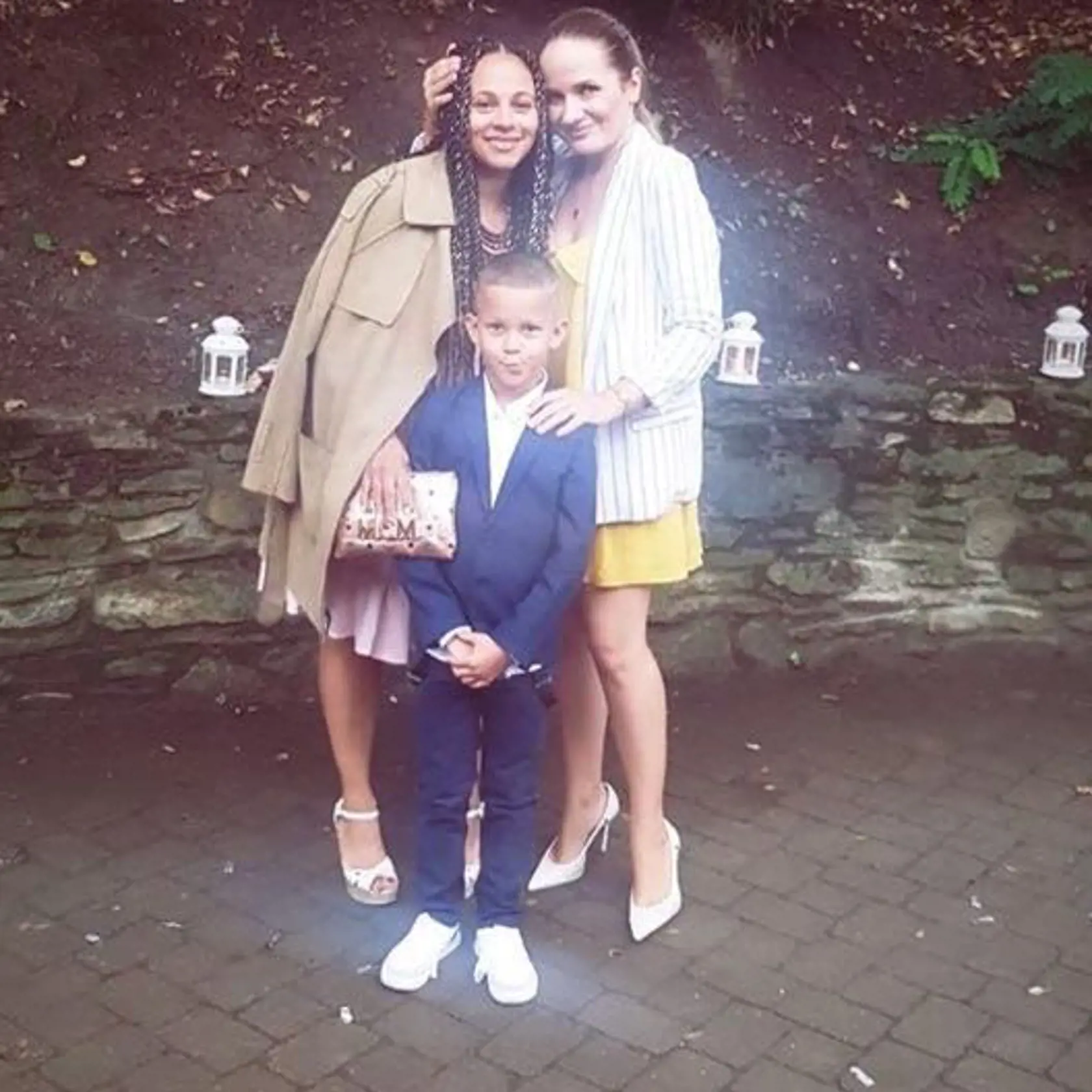 Tina s kamarátkou Zuzanou Kubovčíkovou Šebovou a speváčkiným synom Leom.