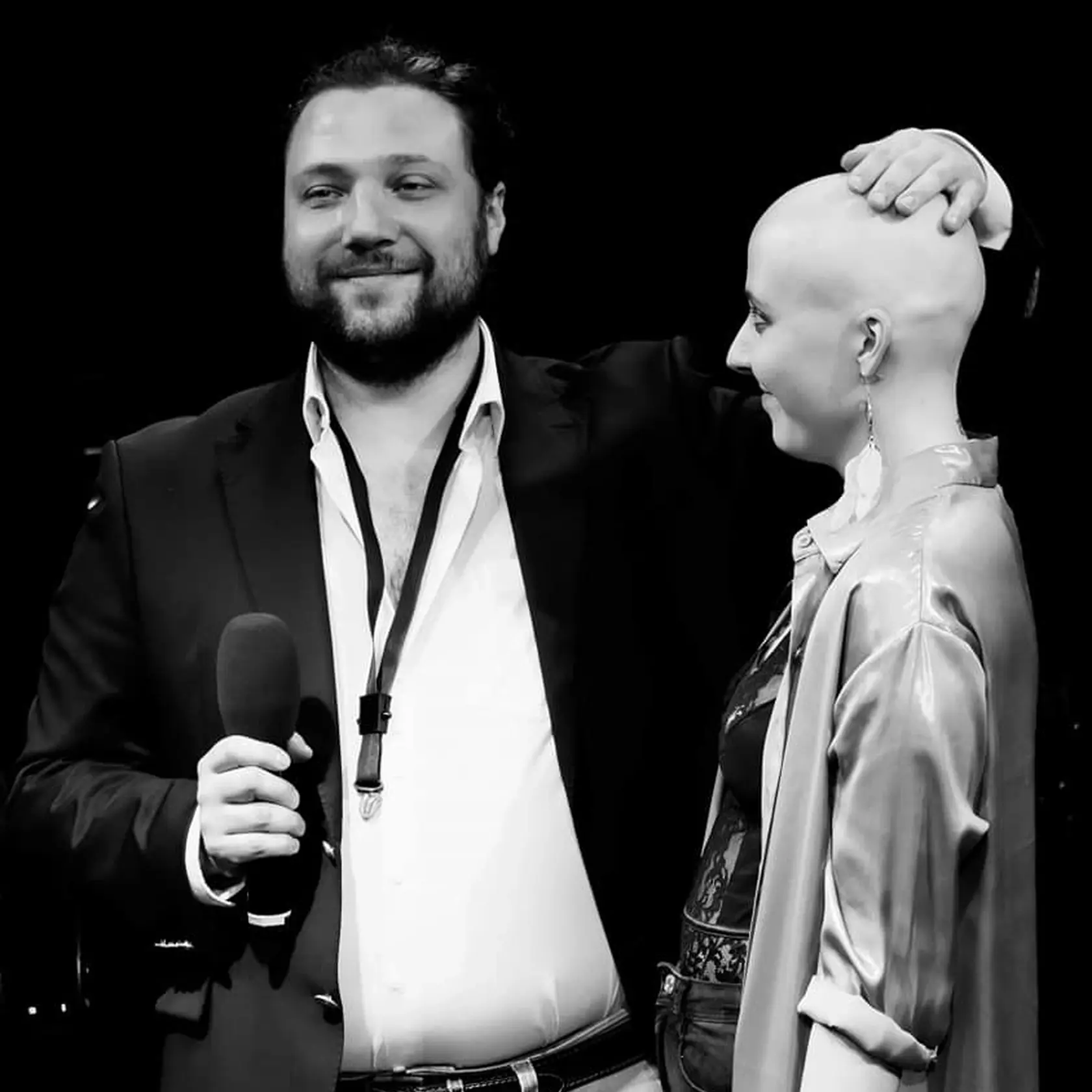 Anička Slováčková do poslednej chvíle verila že zlé prognózy sa nenaplnia. Na zábere s bratom Felixom juniorom.