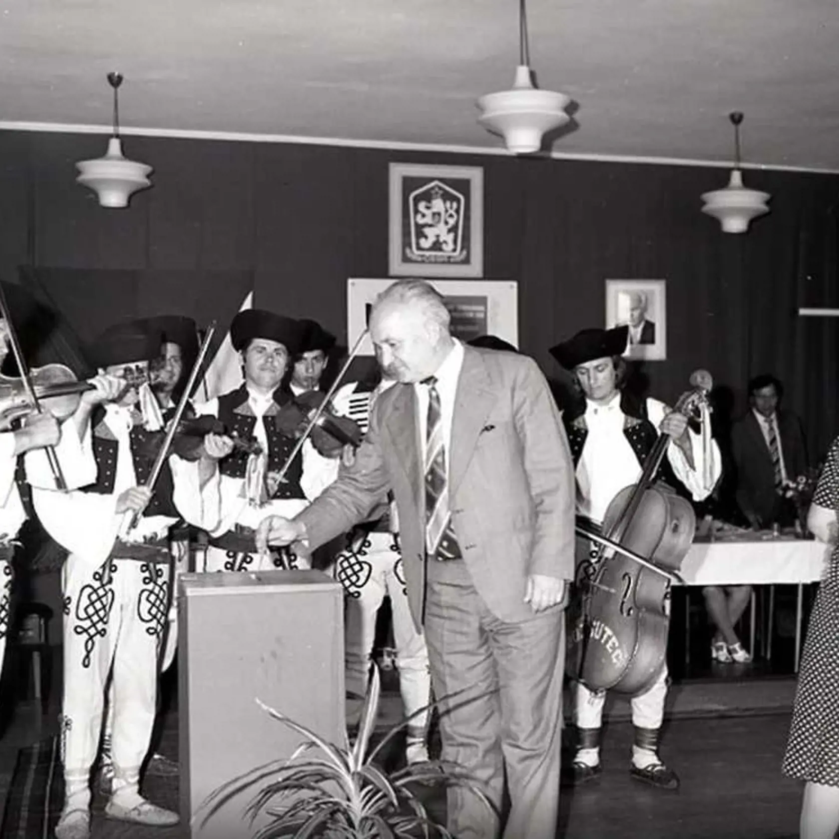 Voľby v Žiline v roku 1980 pri ktorých hrala terchovská muzika. 