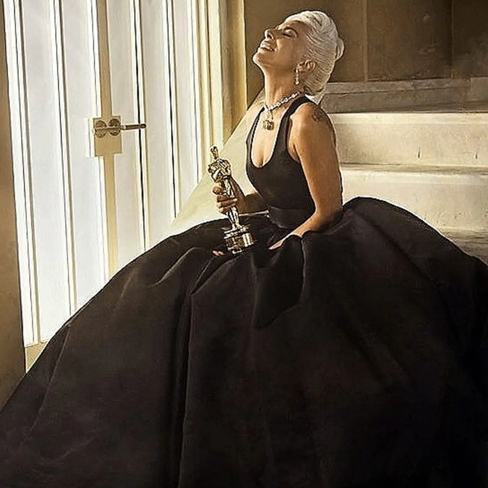 Lady Gaga (32) sa na sociálnej sieti vyznala, že na tú chvíľu, keď získala Oscara, nikdy nezabudne. 