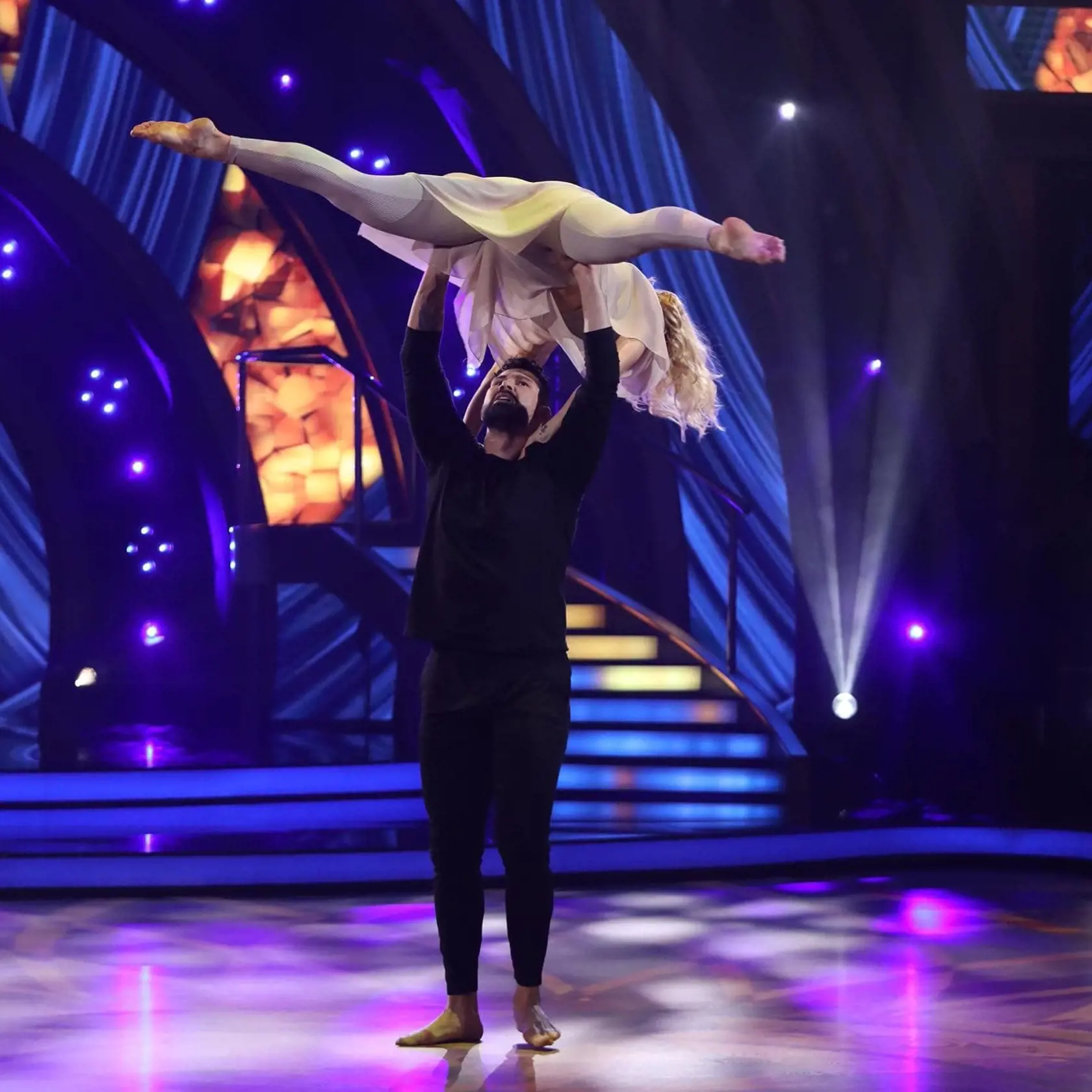 8. kolo Let's Dance: Attila Végh a jeho scénický tanec, ktorým postavil na nohy celú sálu Incheby.