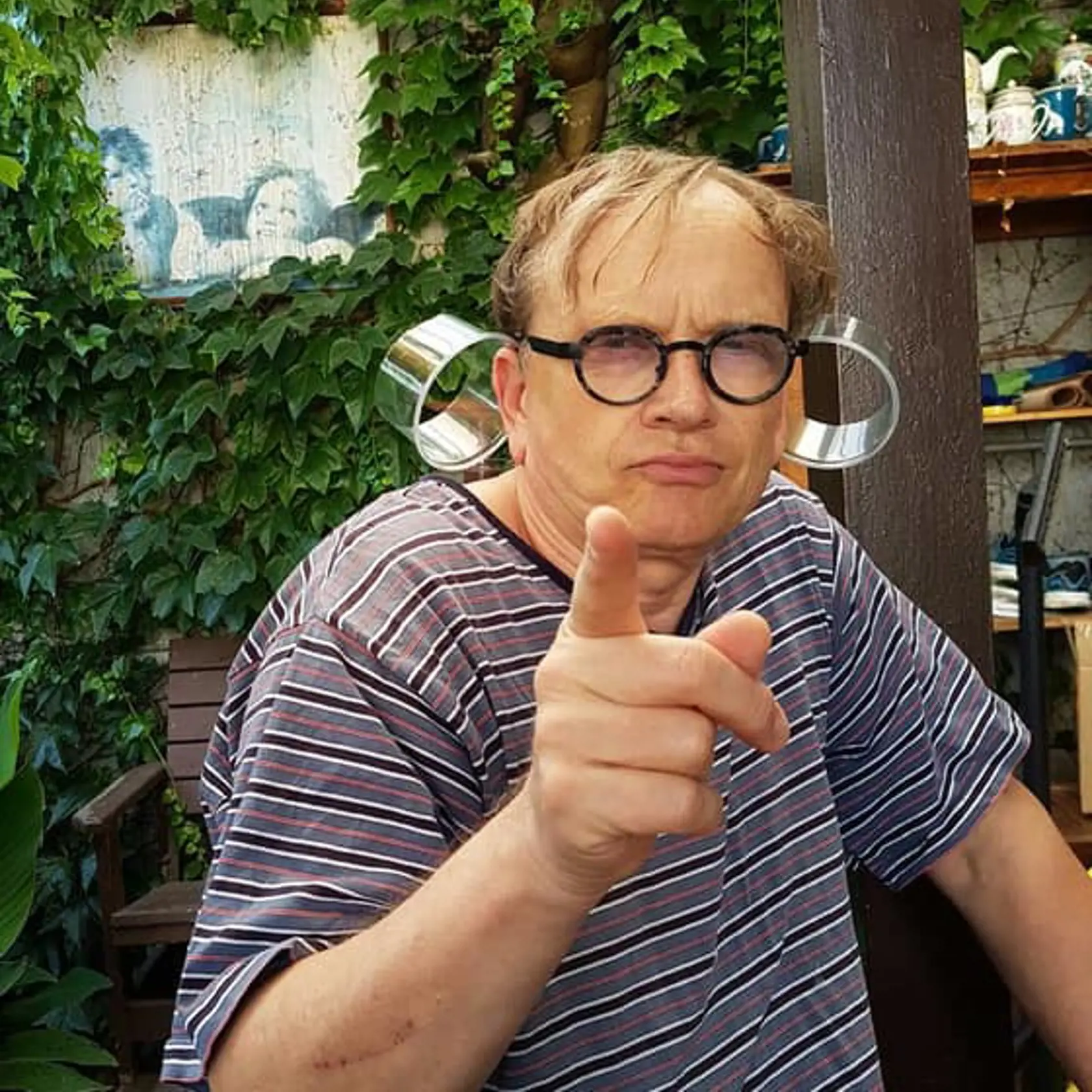 V minulosti zverejňoval takéto divné fotky na sociálnej sieti: Po školení CIA, pomenoval tento záber Ďurdiak.