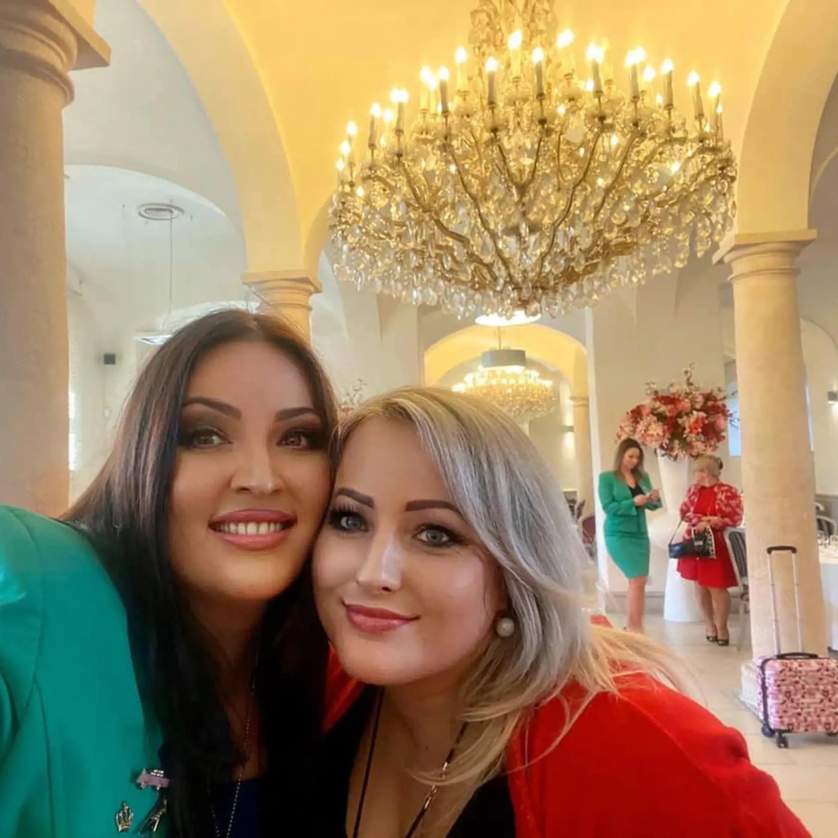 Ivana Christová smúti sa svojou kamarátkou.