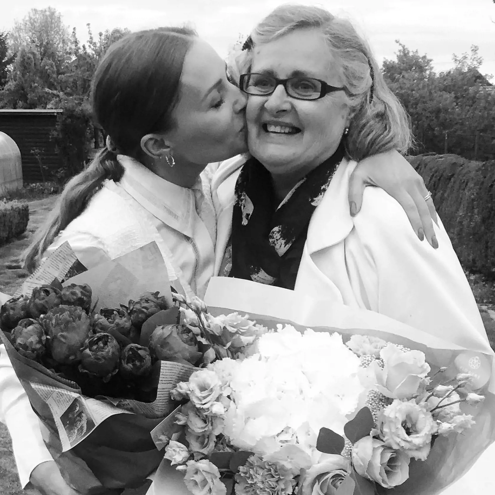 Mária Čírová ukázala svoju mamu. Vyzerá úplne ako najstarší syn Márie, Hugo. Nájdete ho na ďalšej fotke.