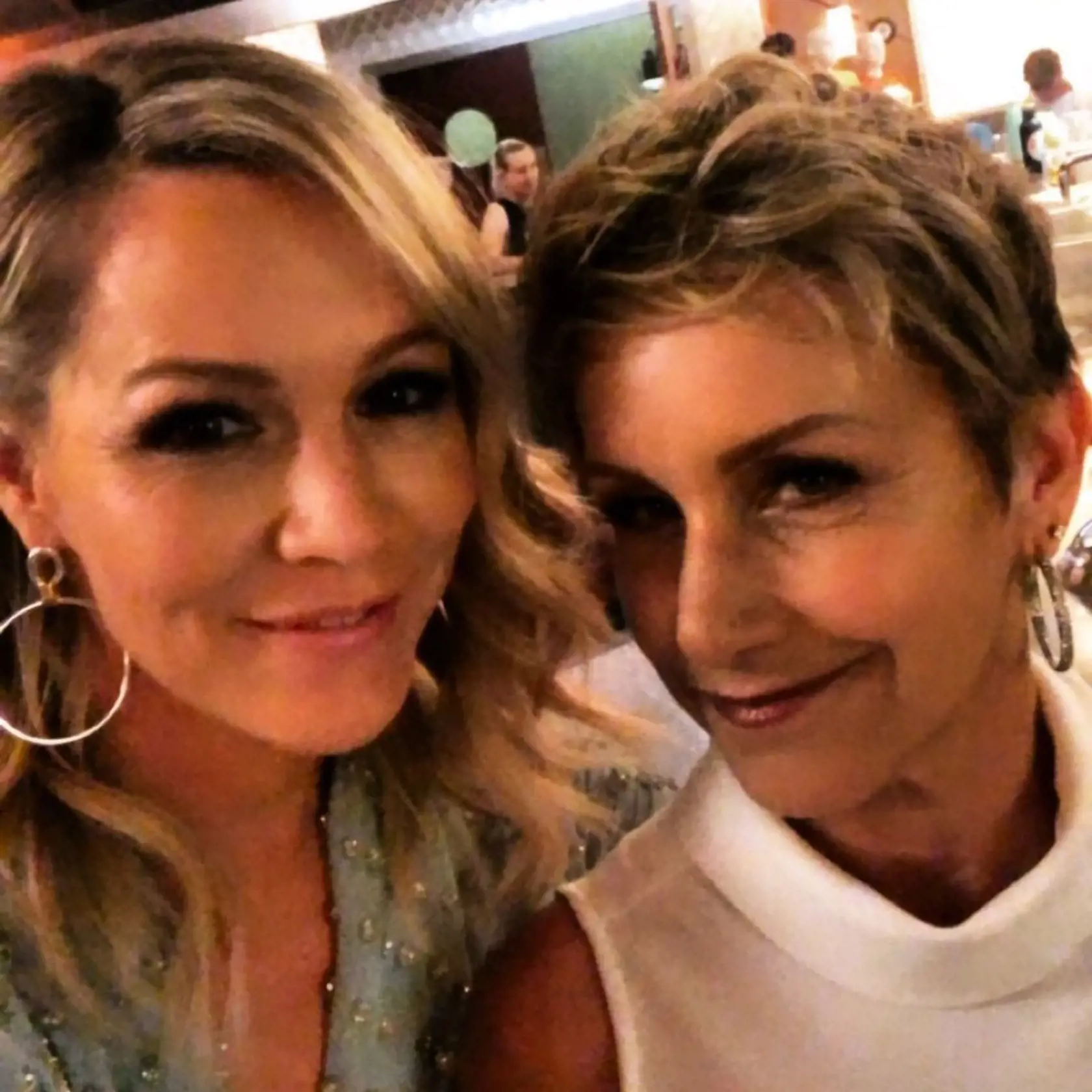 Jennie Garth a Gabrielle Carteris sú stále kamošky.