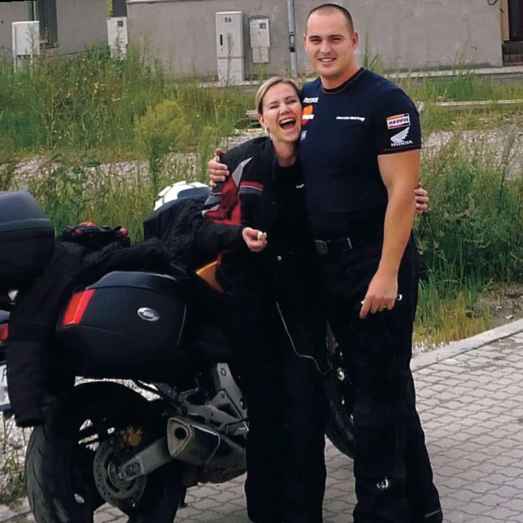 Zuzana a Martin vyrážajú na cestu. Smer Taliansko.