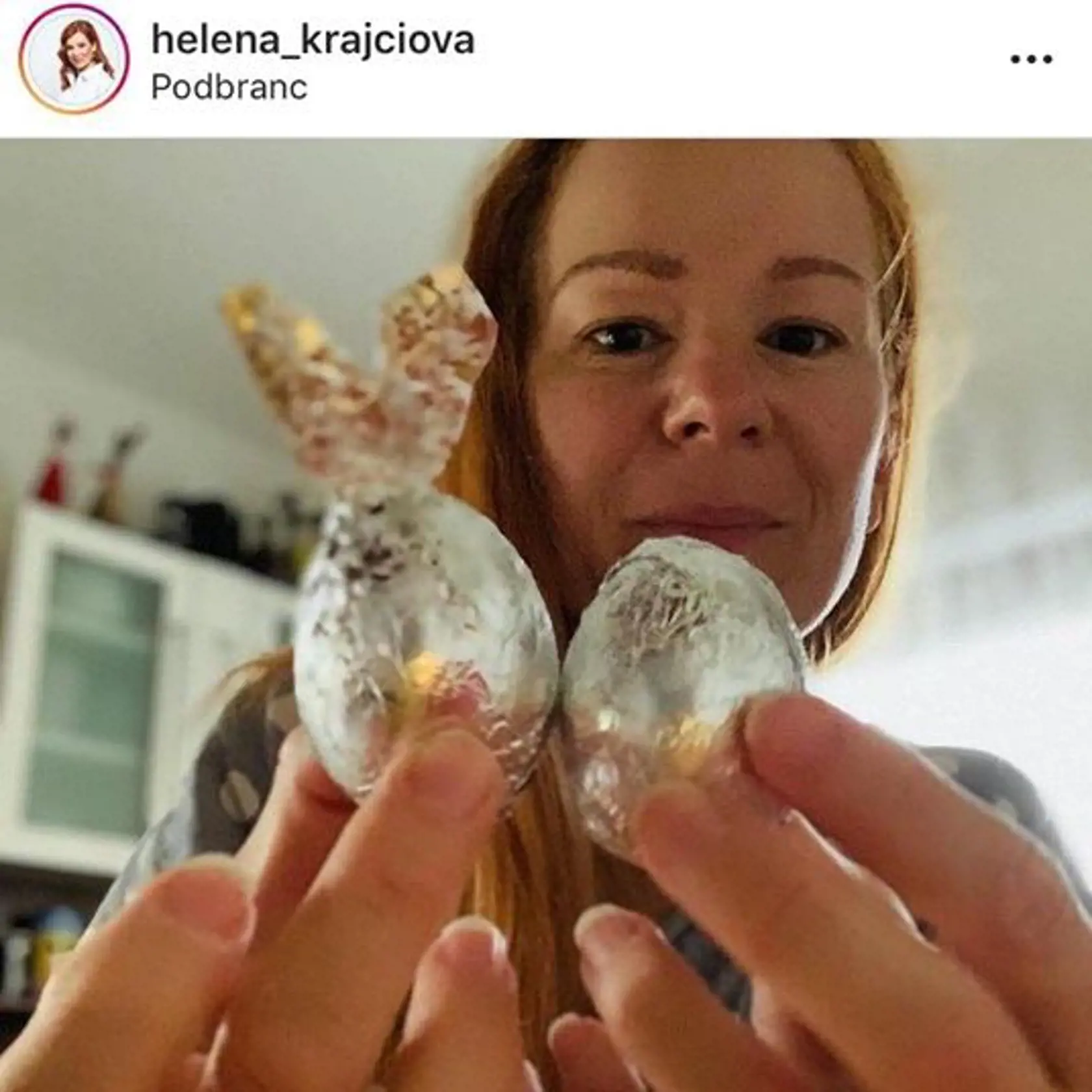 Herečka Helena Krajčiová a jej originálne vajíčka - zabalené v alobale.