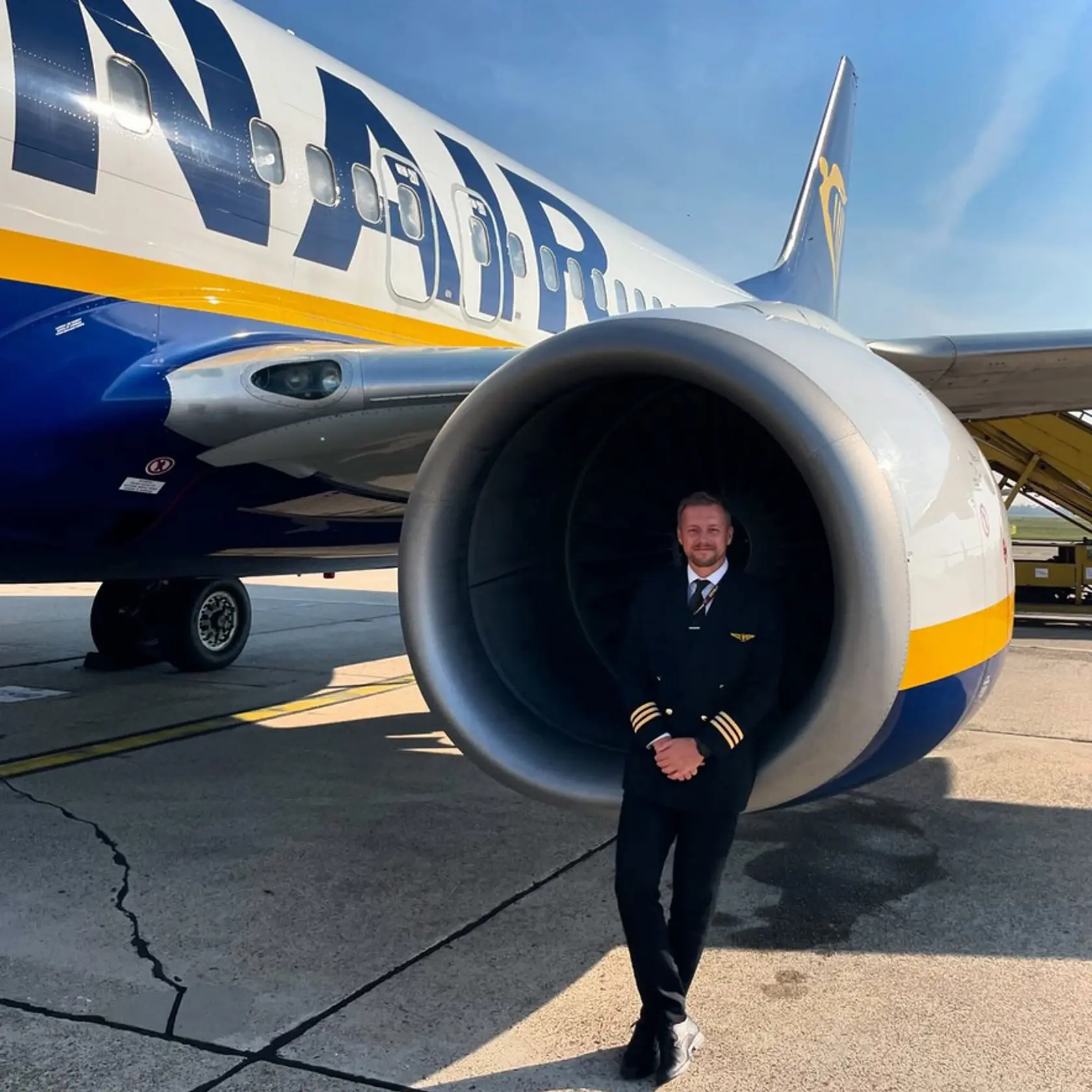 Konvičkovej partner René Kuboš je pilotom.