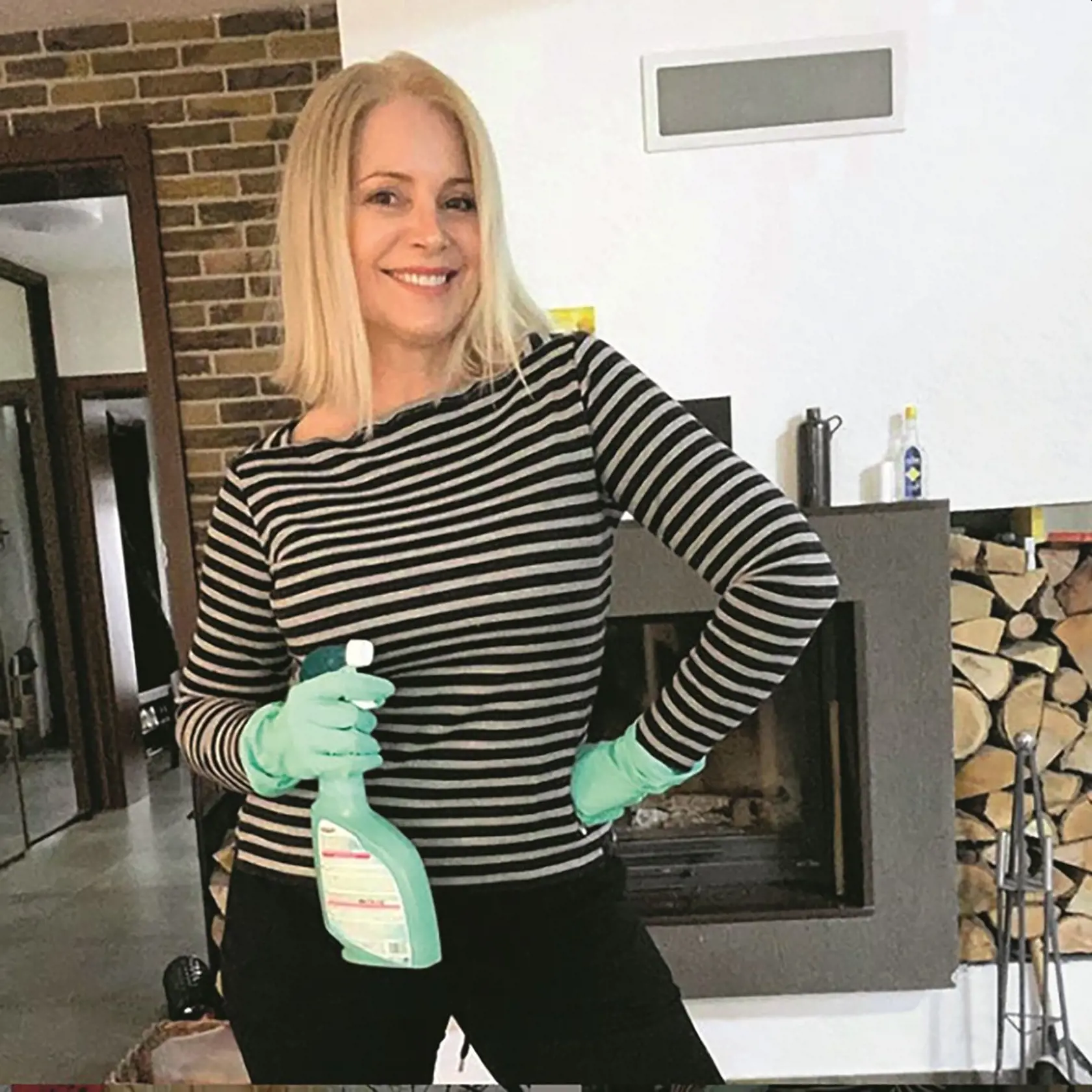 UPRATUJE KAŽDÝ DEŇ Herečka Zuzana Vačková umýva maximálne dve okná za deň.