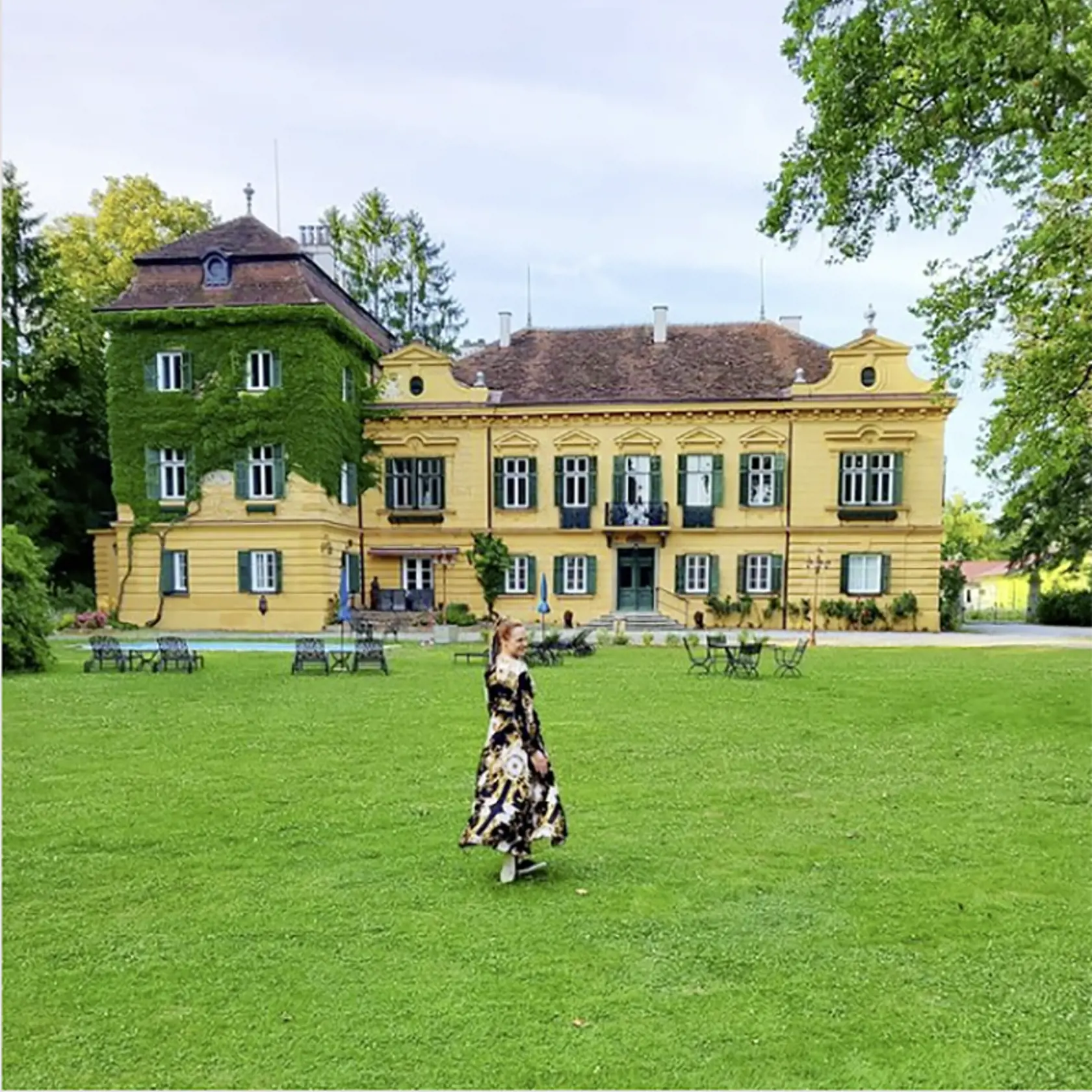 Adriana Poláková býva v luxusnom kaštieli.