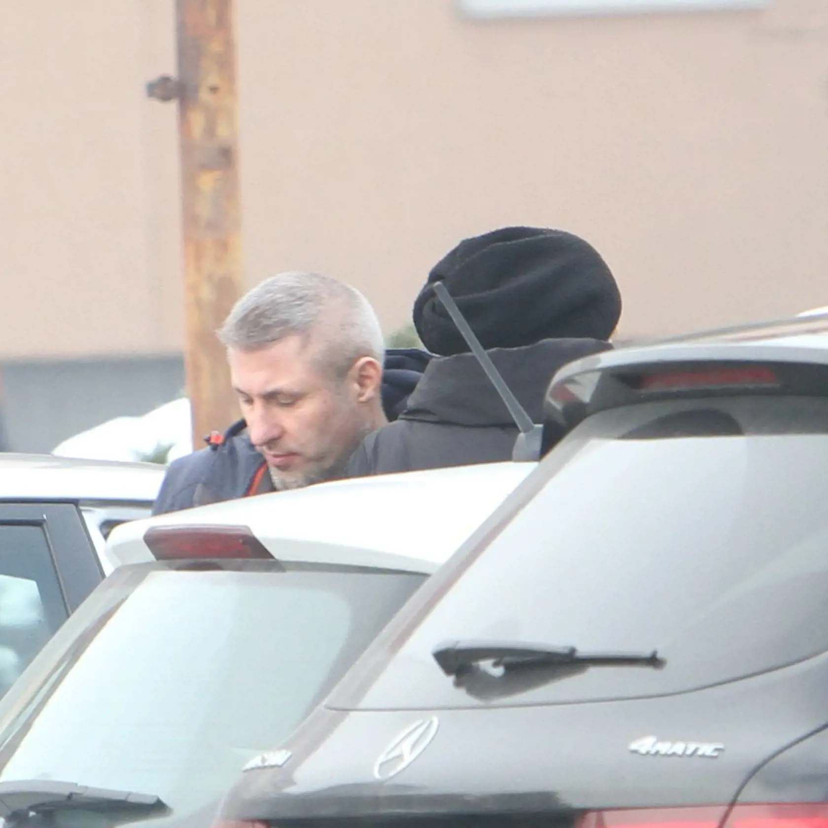 Herečka do Ružinova prišla s manželom.
