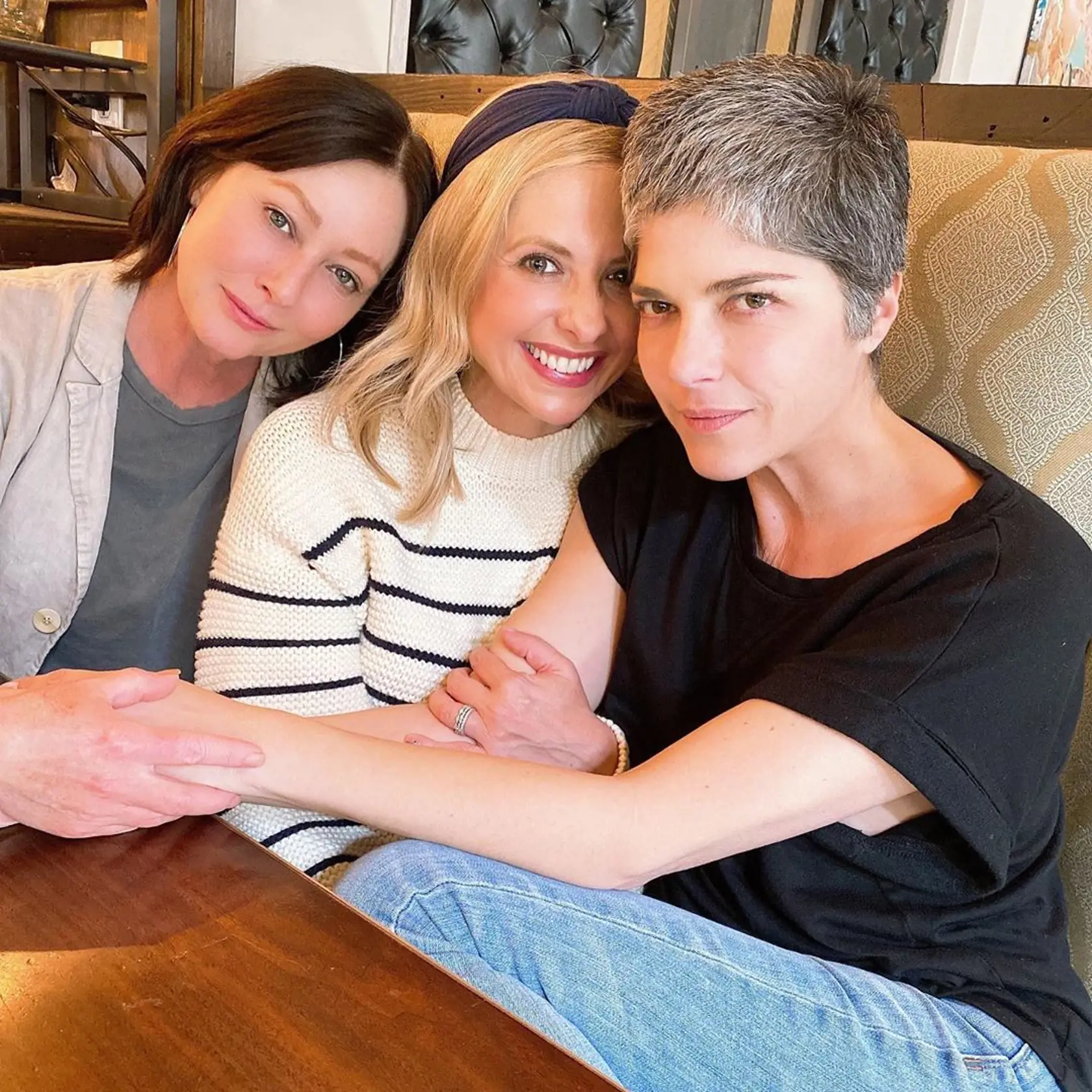 Shannen Doherty na sociálnej sieti Instagram priznala, že rakovinu v poslednom štádiu psychicky nezvláda.