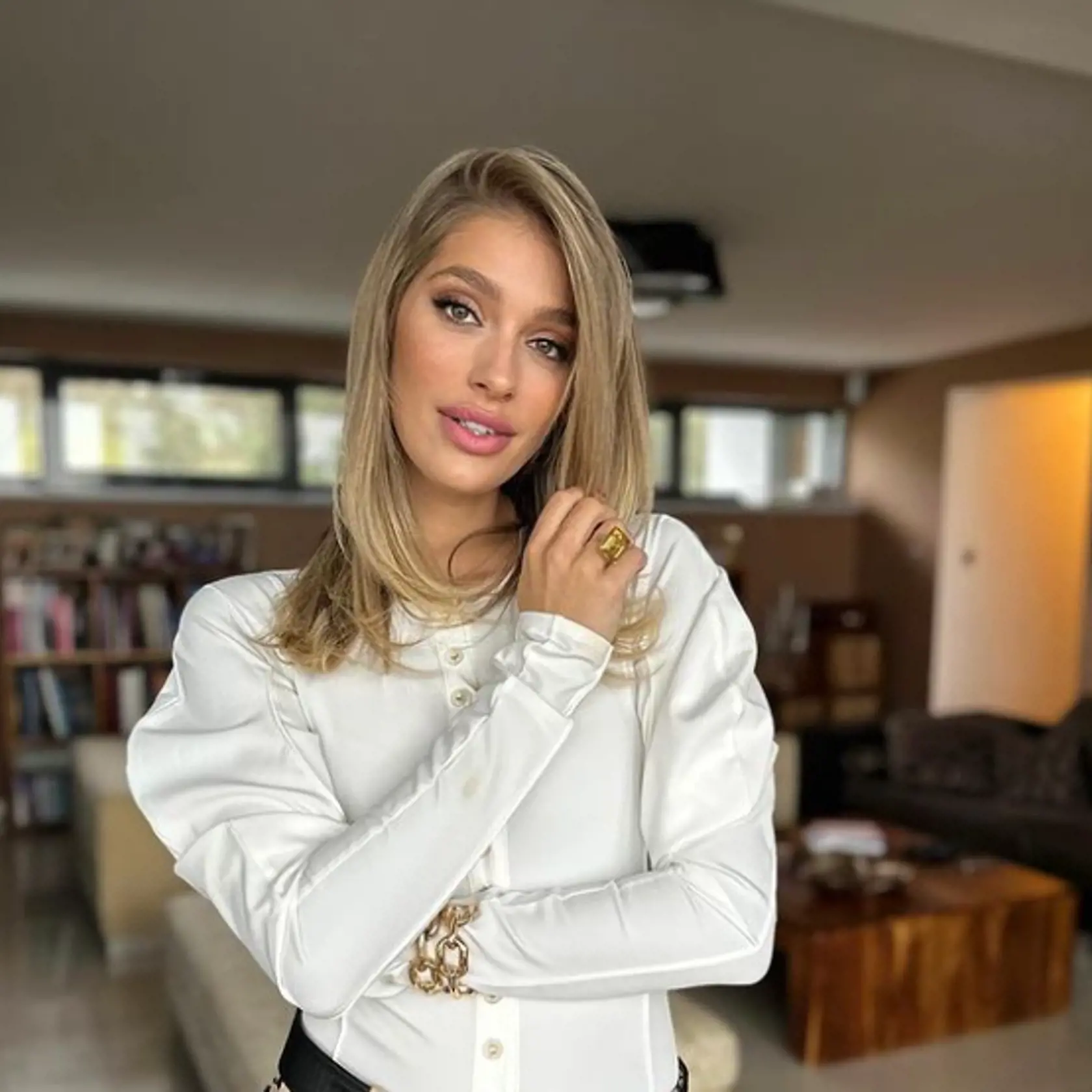 Jasmina Alagič dala zbohom blond farbe.