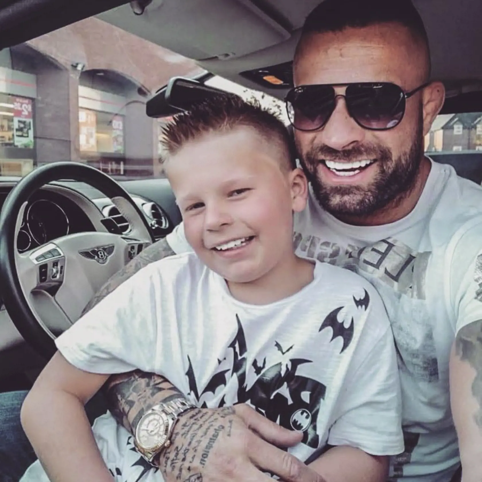 Karlos Vémola so synom CJ-om