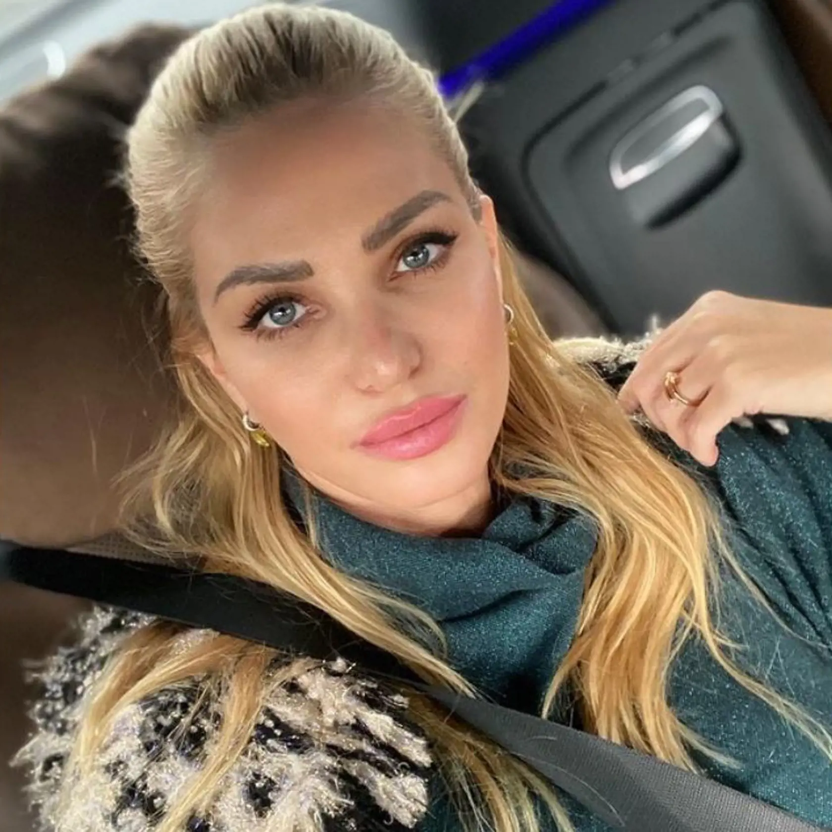 Alena Pallová nosí luxusné šperky od svetoznámej značky.