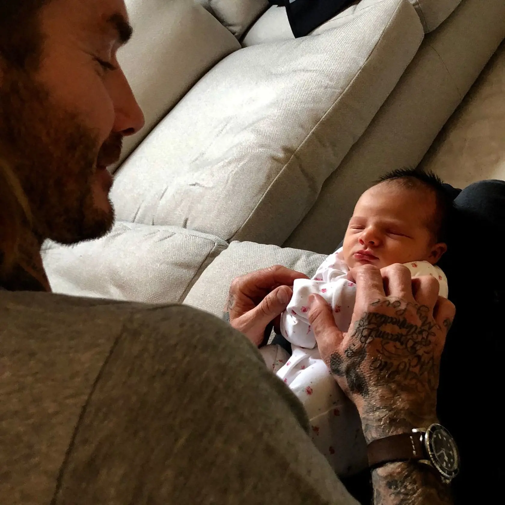Dojatý strýko David Beckham