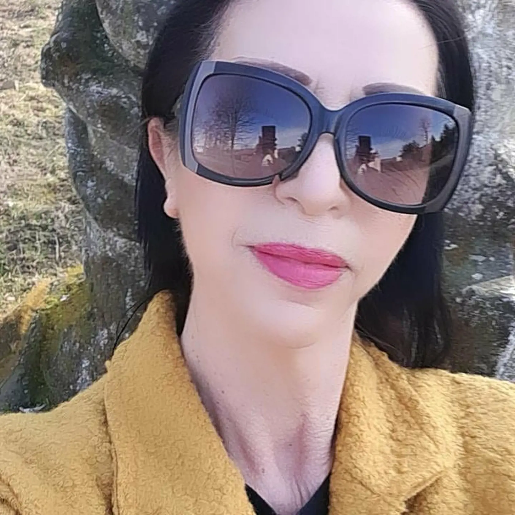 Nora je na Instagrame veľmi aktívna.