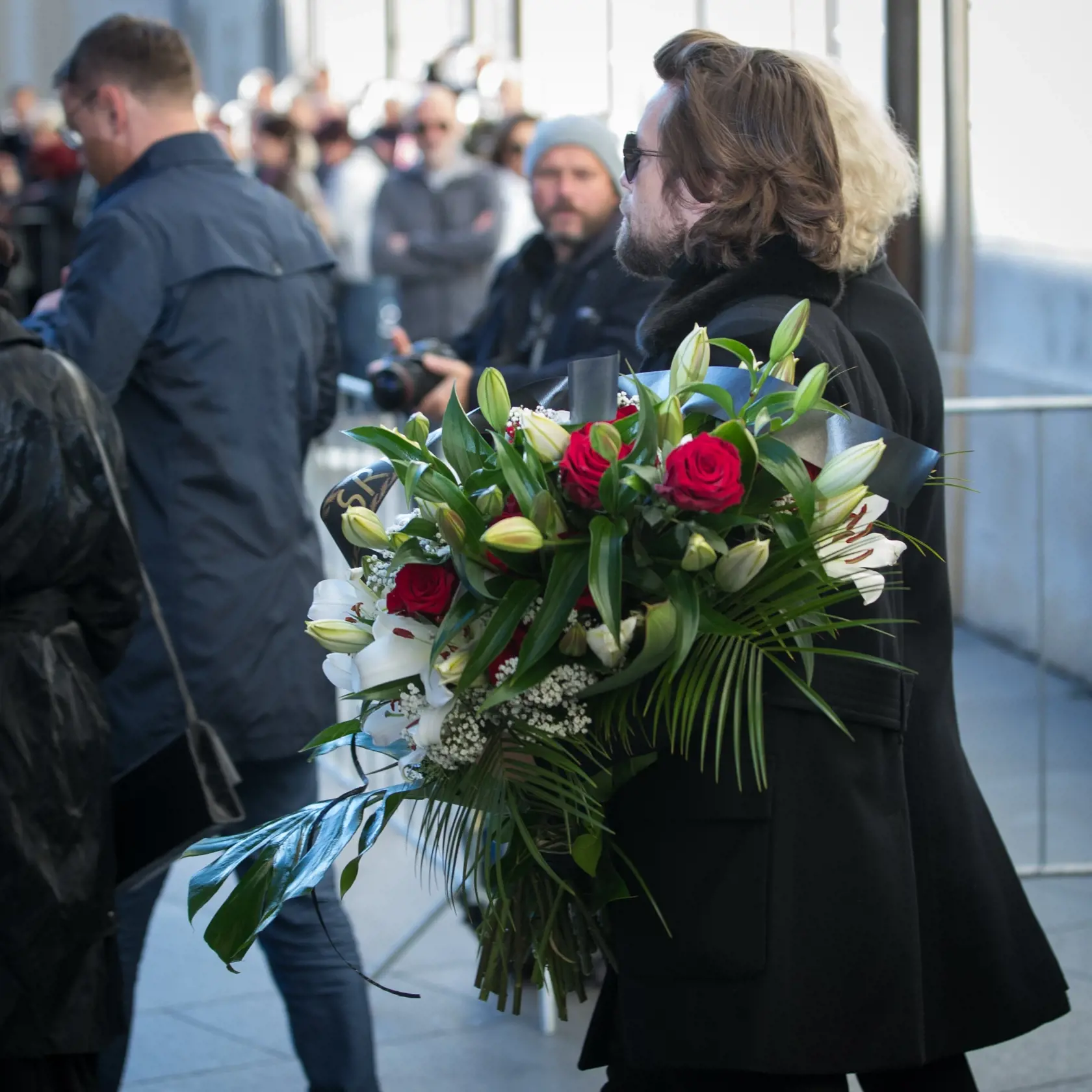 Zádušná omša za zosnulého Karla Gotta v chráme Svätého Víta na Pražskom hrade. S hudobnou legendou sa prišlo rozlúčiť množstvo známych osobností kultúrneho a verejného života. Na snímke je Richard Krajčo.