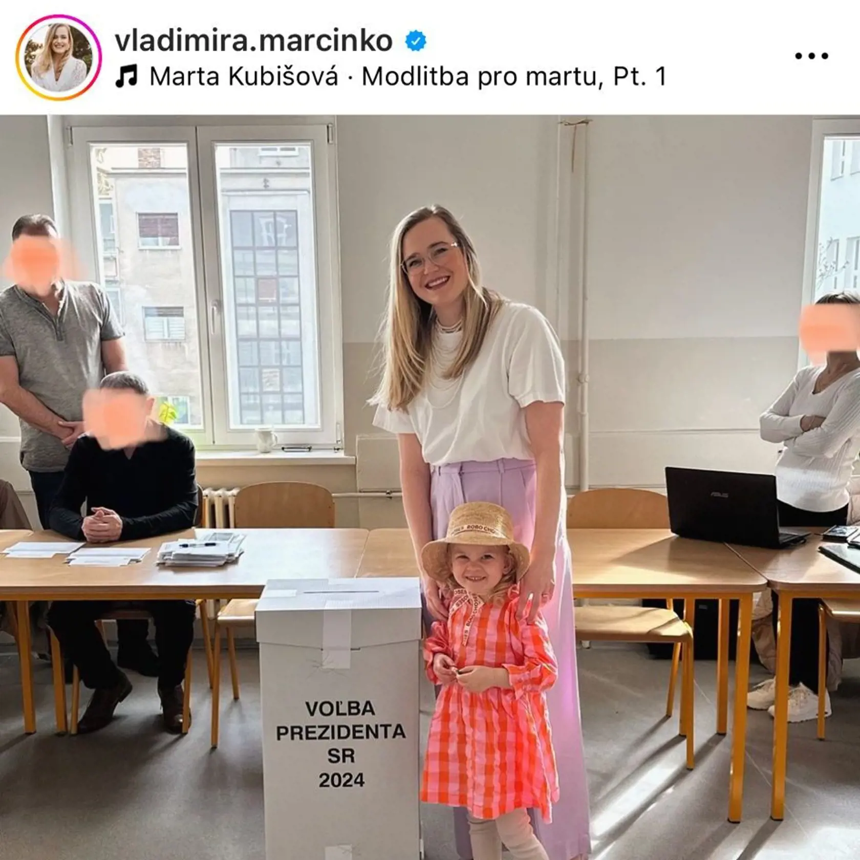 Voliť prezidenta prišla aj poslankyňa Vladimíra Marcinková.