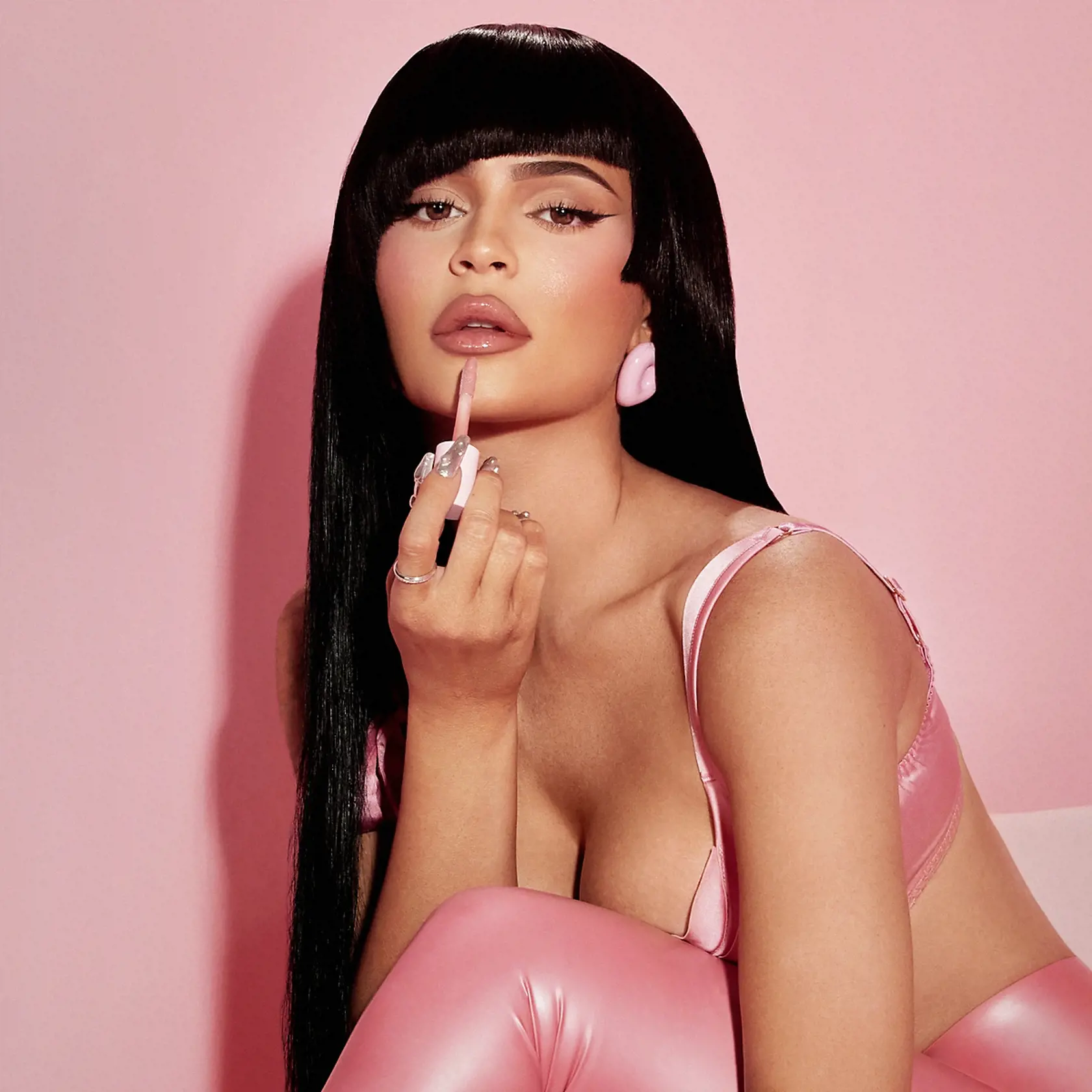 Vďaka ohromným ziskom z rúžového biznisu sa stala Kylie najmladšou miliardárkou.
