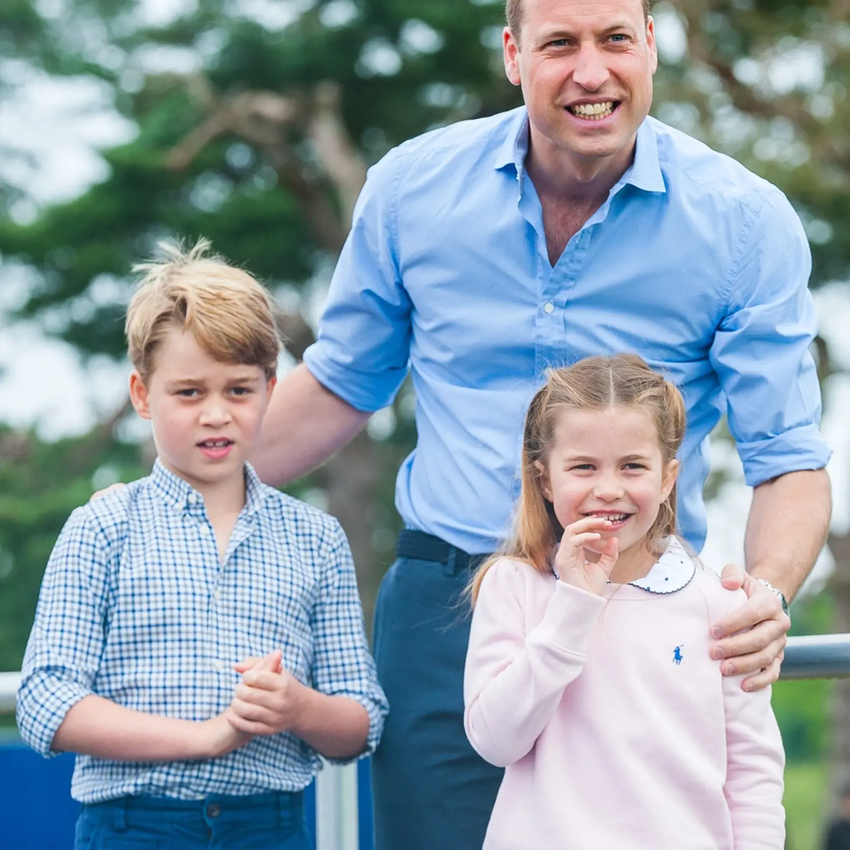 Princ George a princezná Charlotte rastú ako z vody!