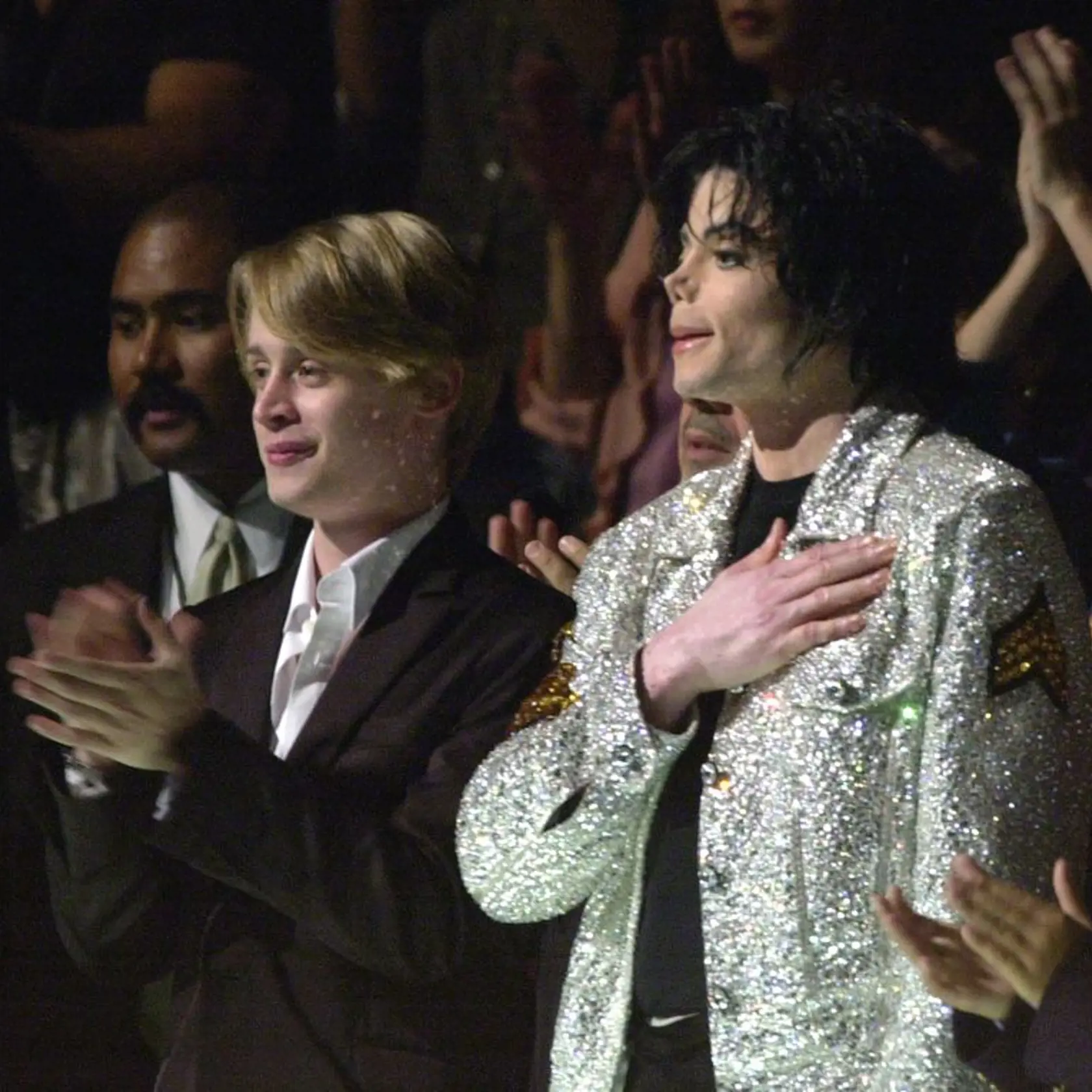 Macaulay Culkin (39) a Michael.