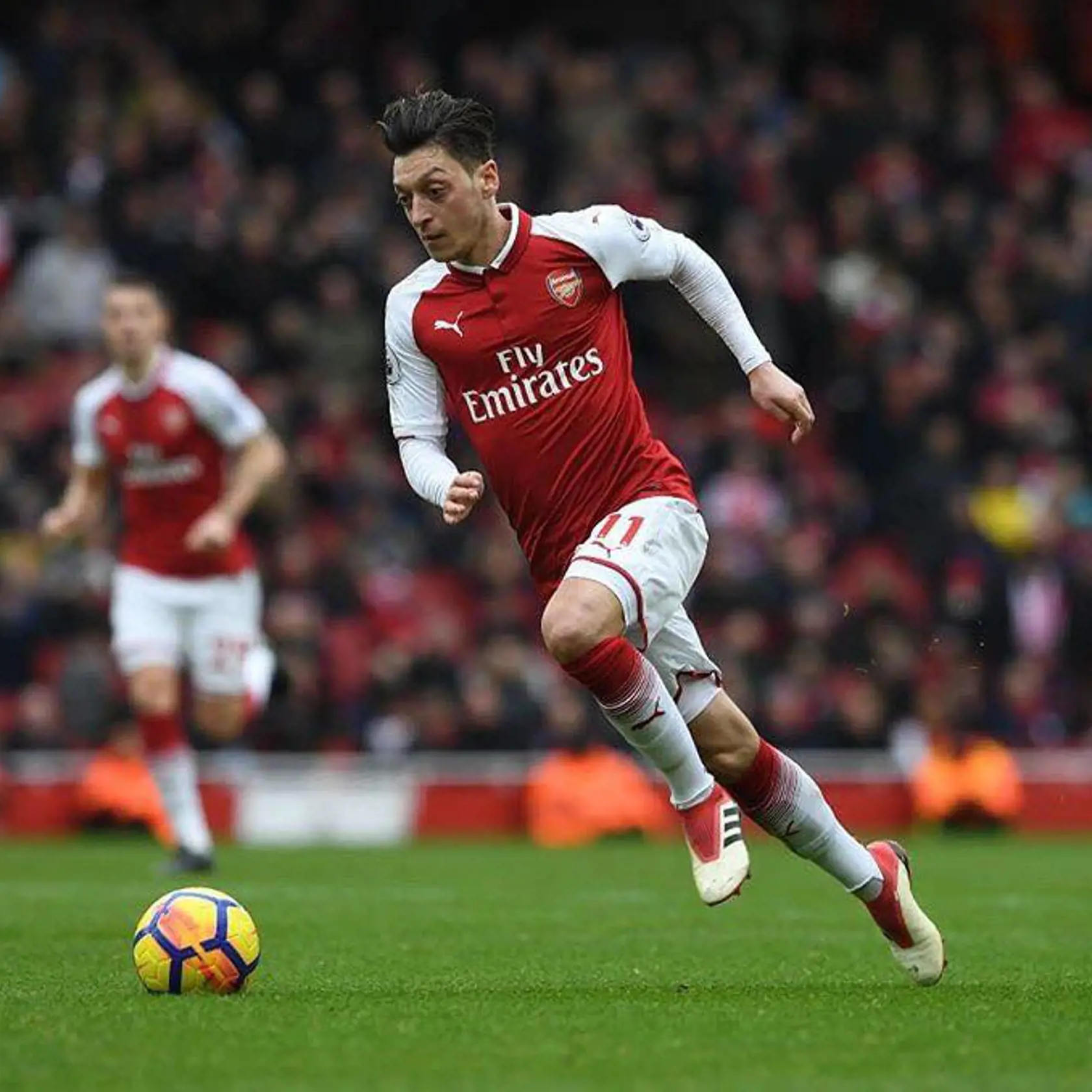 Jej priateľ hrá za futbalový klus Arsenal Londýn.