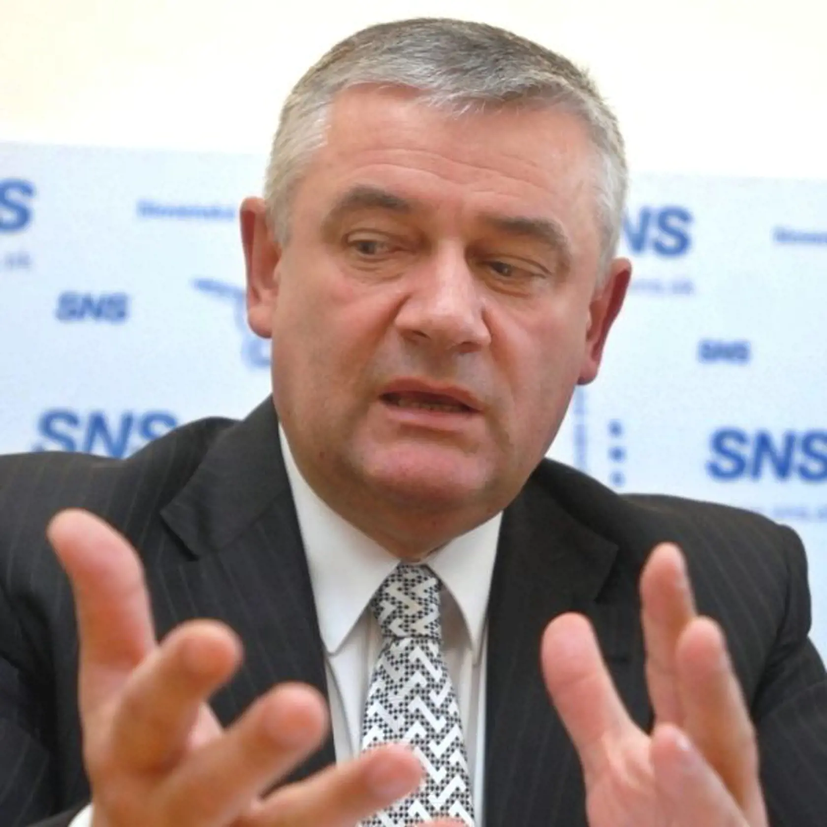 Ján Slota sa pripomenul verejnosti po takmer štyroch rokoch a stálo to skutočne za to.