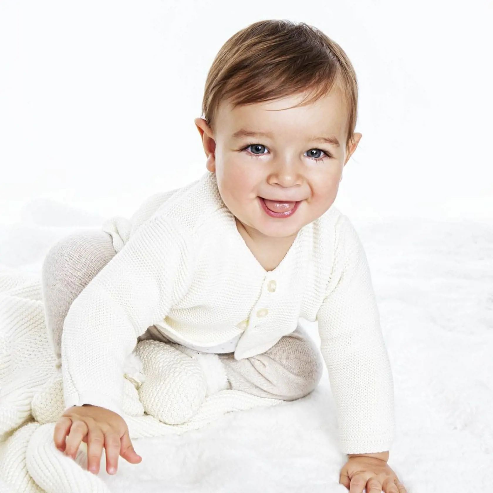 Jakubko na oficiálnych fotografiách k otvoreniu obchodu Baby J Store