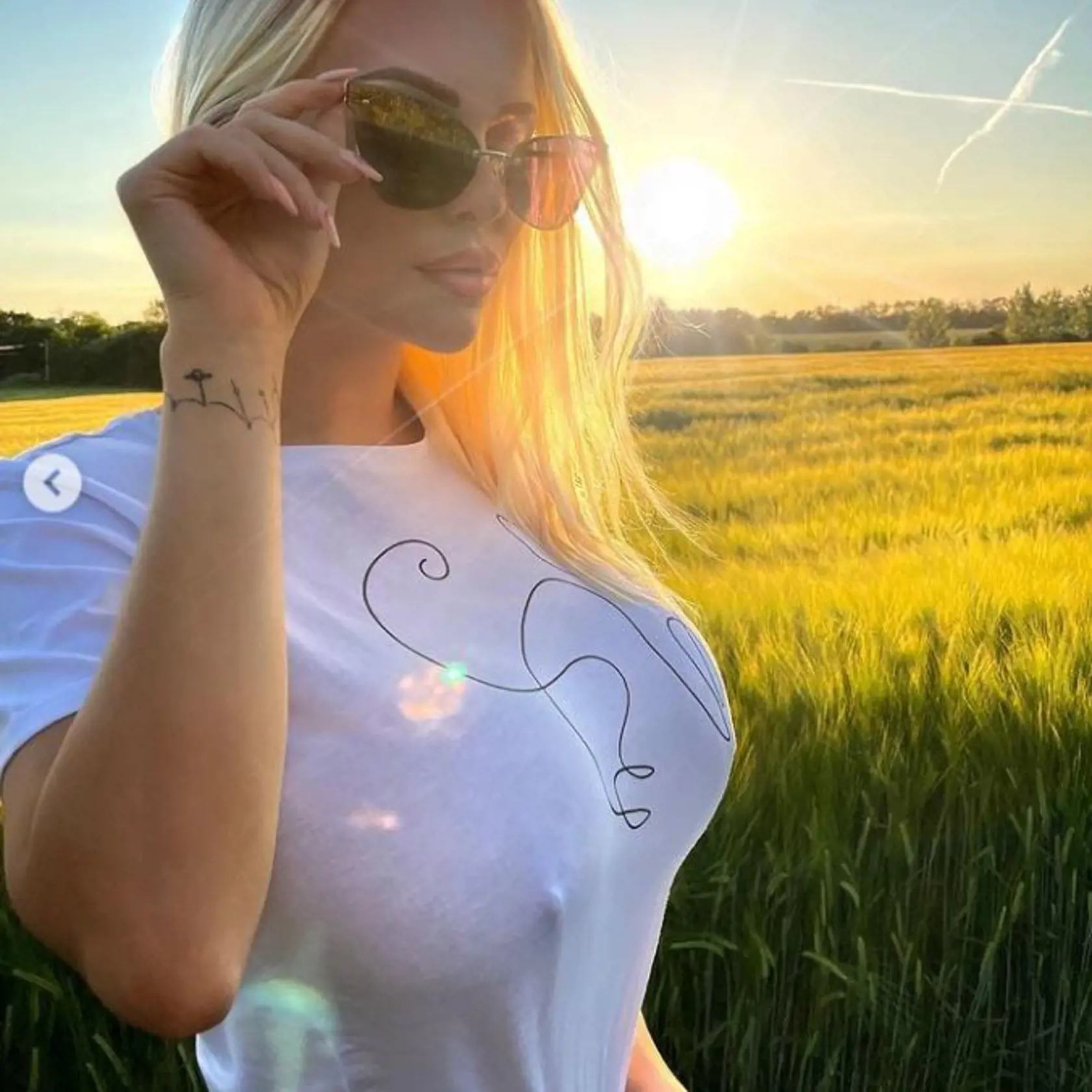 V krátkom videu nám prezradila, že aktuálne spolupracuje so slovenským producentom a hudobníkom Tomim Popovičom (44) a v jeho nahrávacom štúdiu pracujú na jej prvých singloch a albume.