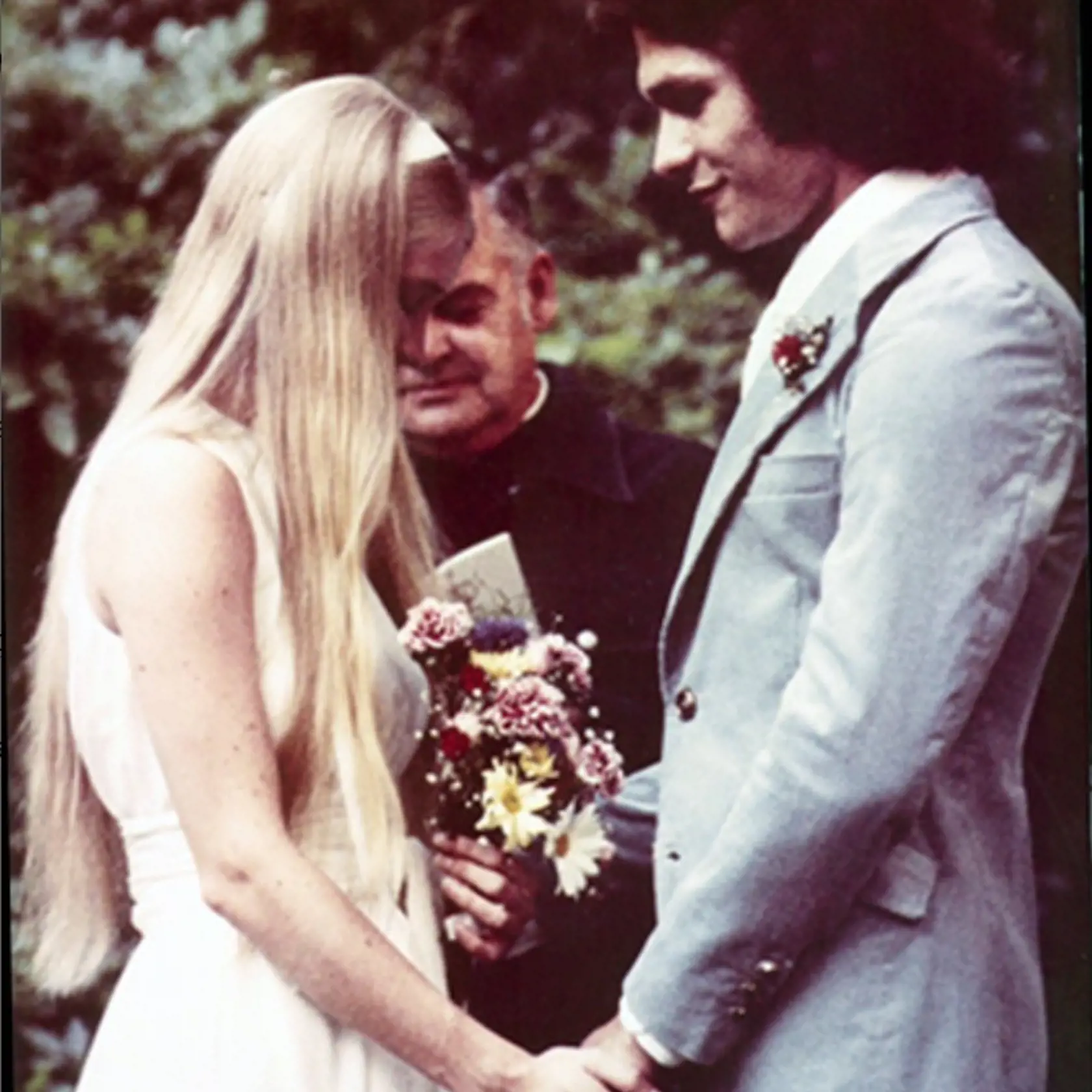 Patrick Swayze a Lisa počas ich svadby v roku 1975.