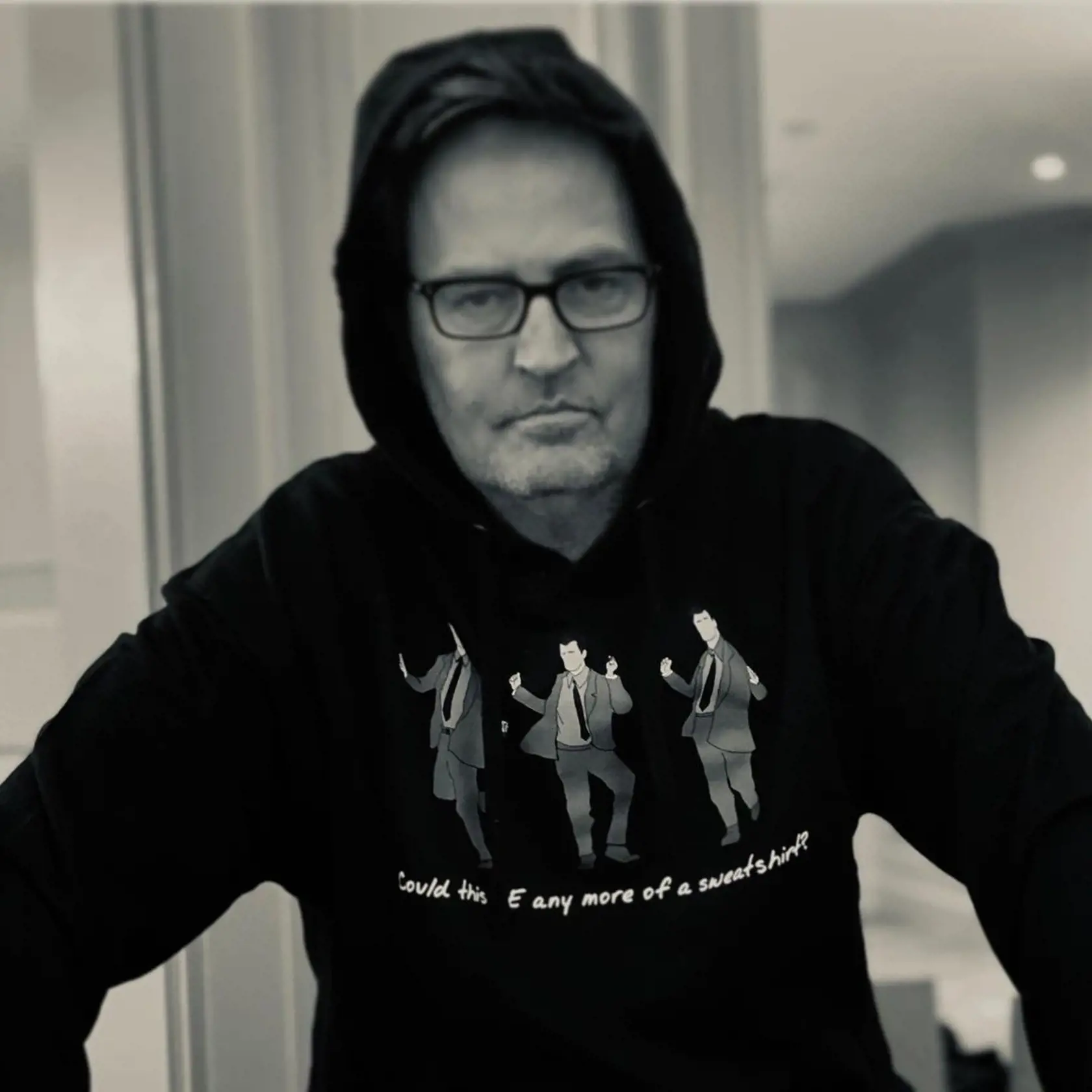 Matthew Perry na zábere z decembra 2020