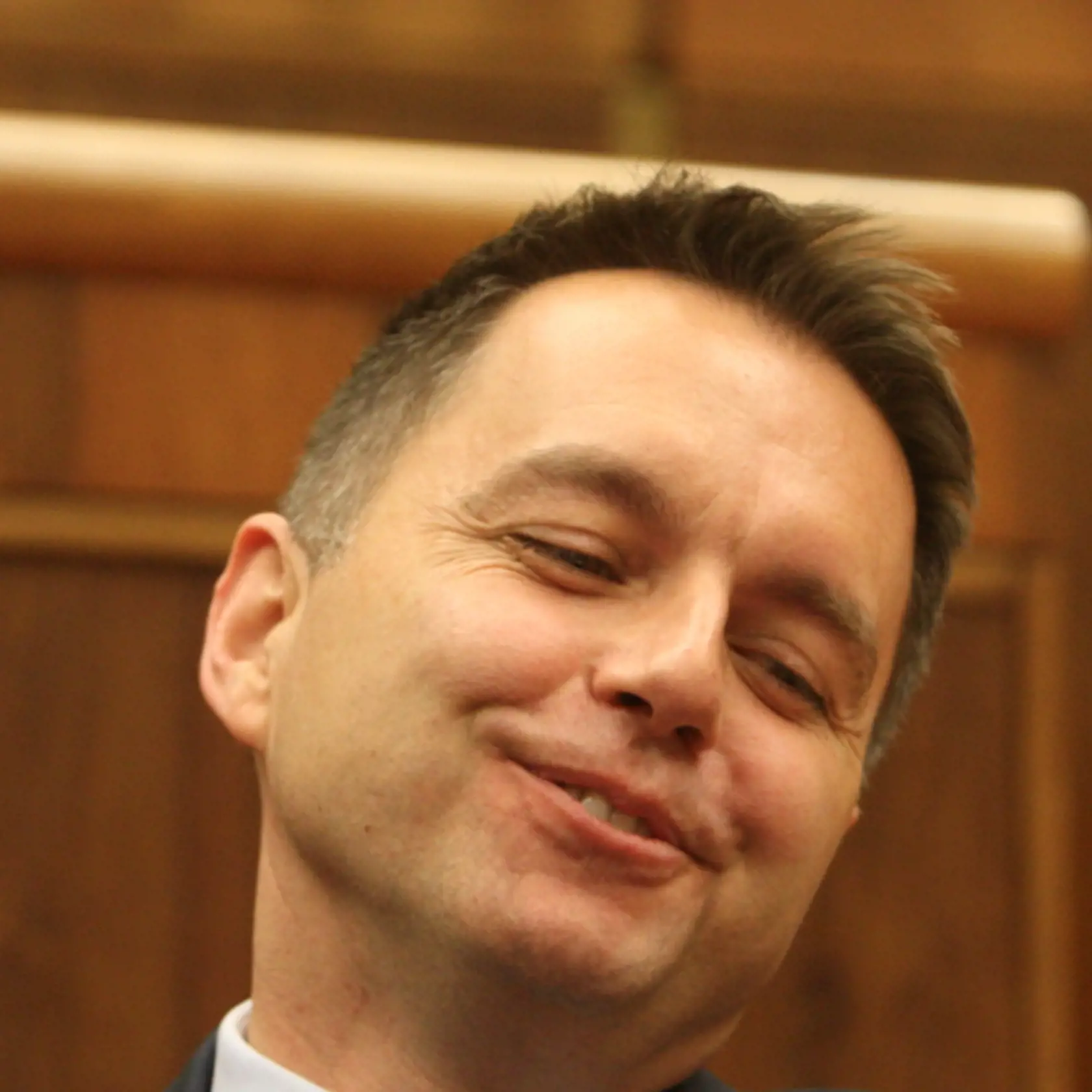 Minister financií Peter Kažimír takto spokojne stráži naše peniaze.