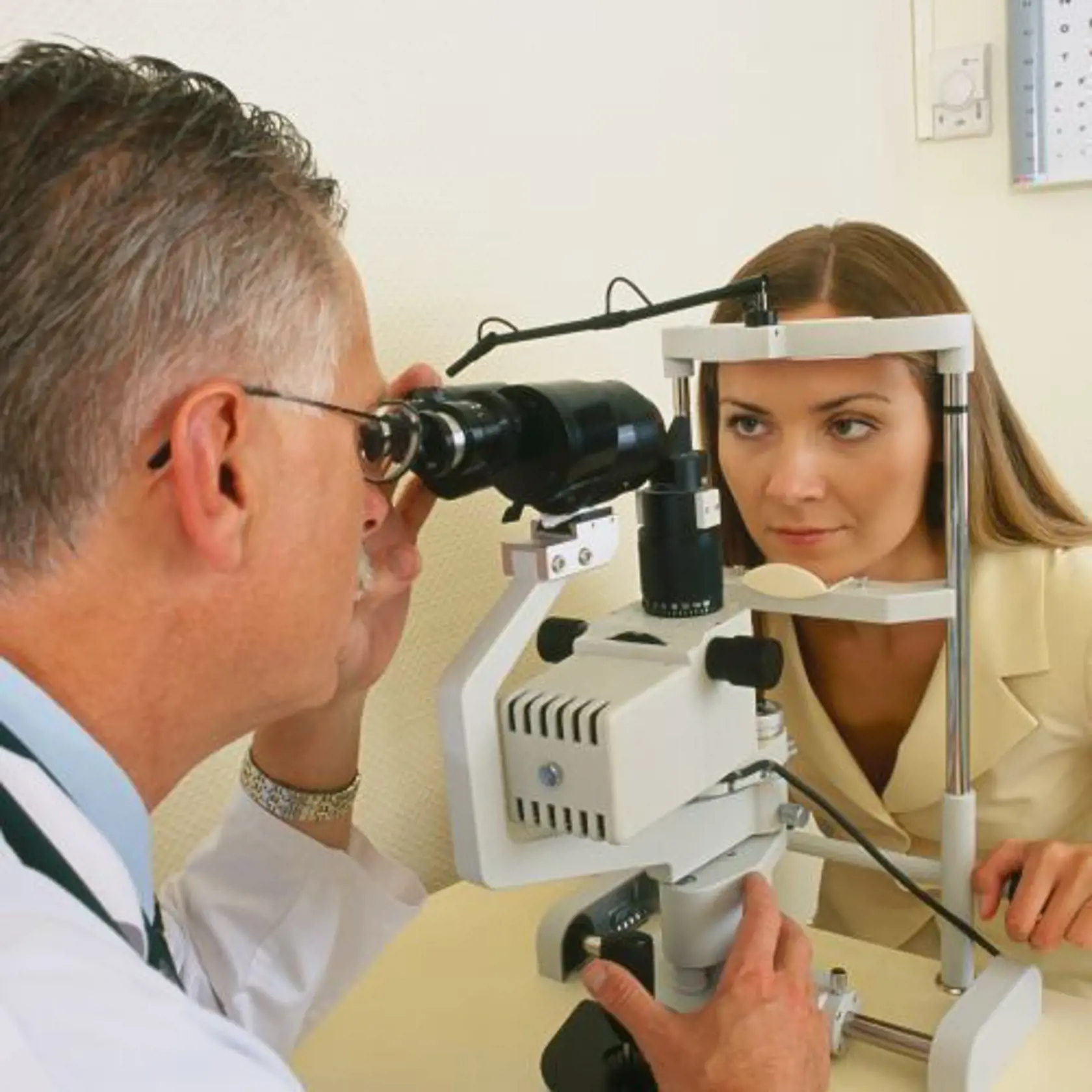 Bez výmenného lístka môžete navštíviť gynekológa, zubára, kožného lekára či psychiatra. Týka sa to dokonca aj očného lekára, ale iba v prípade, ak ide len o predpis okuliarov.