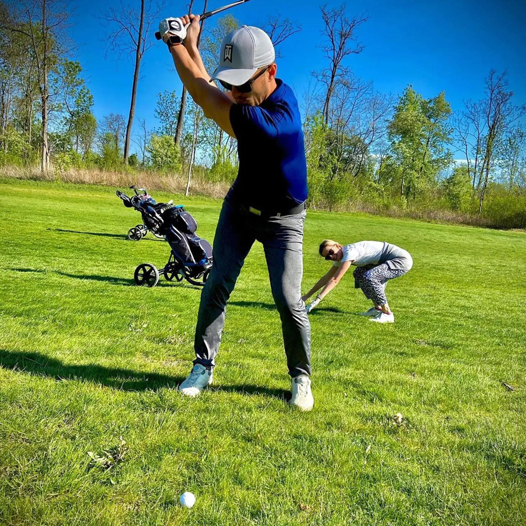 Viktor a Adela sa spoločne venujú aj golfu.