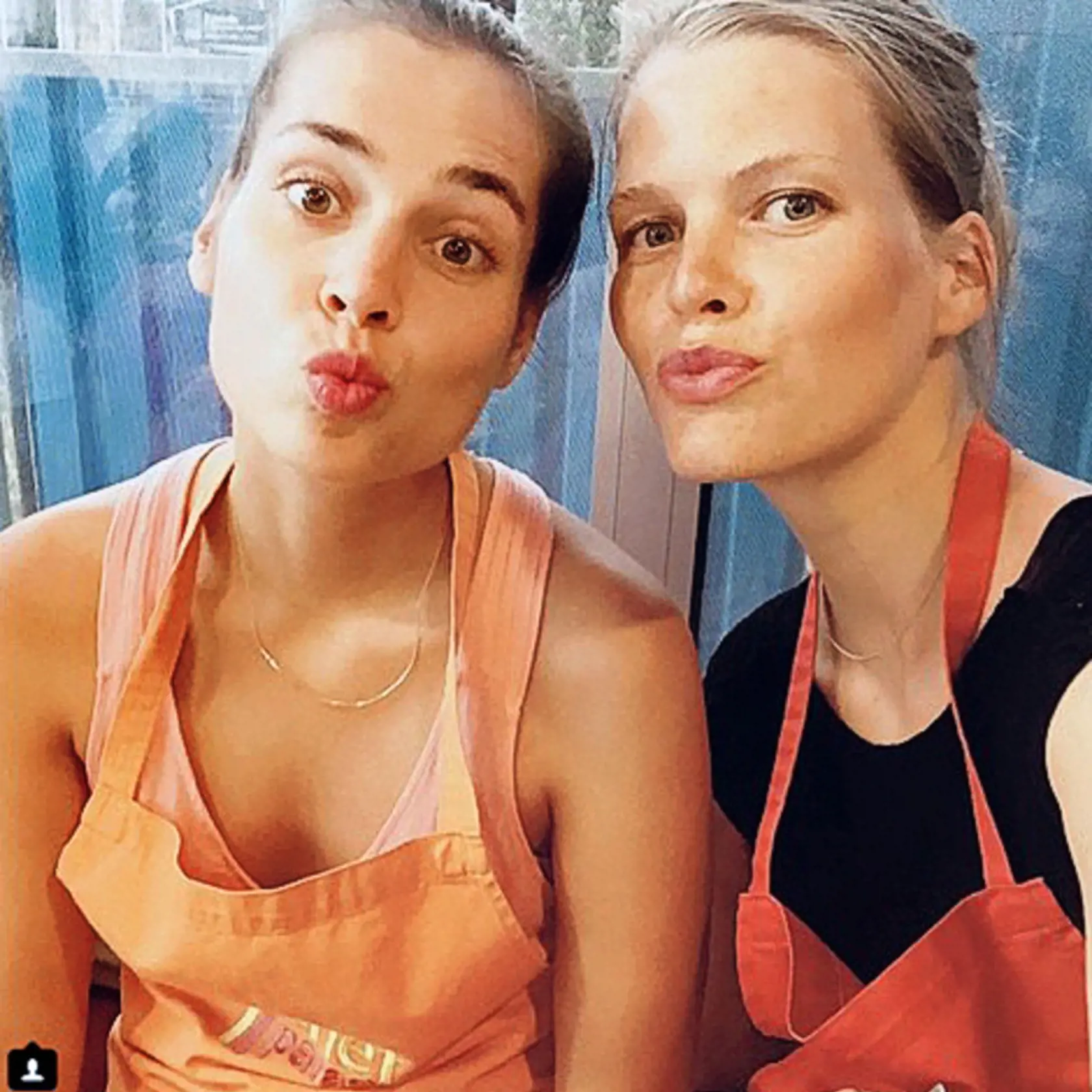 Lucia so svojou sestrou, svetovou topmodelkou Michaelou Hlaváčkovou.